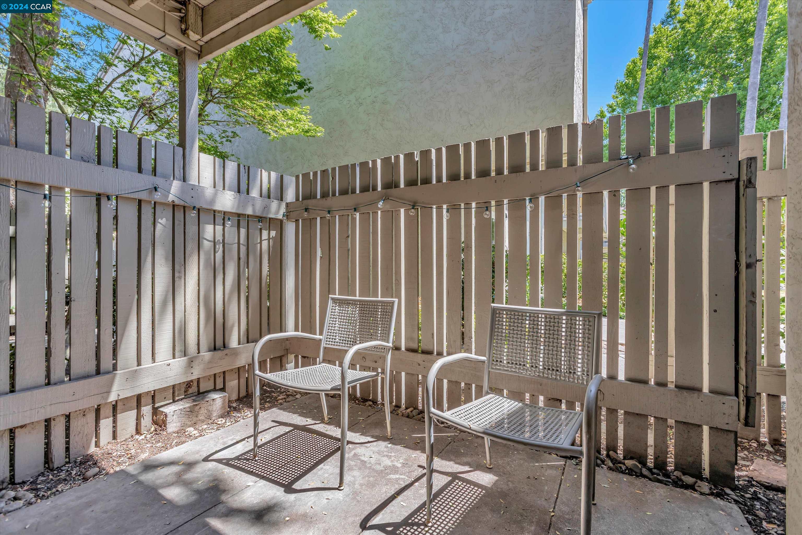 2564 Walnut Blvd # 111