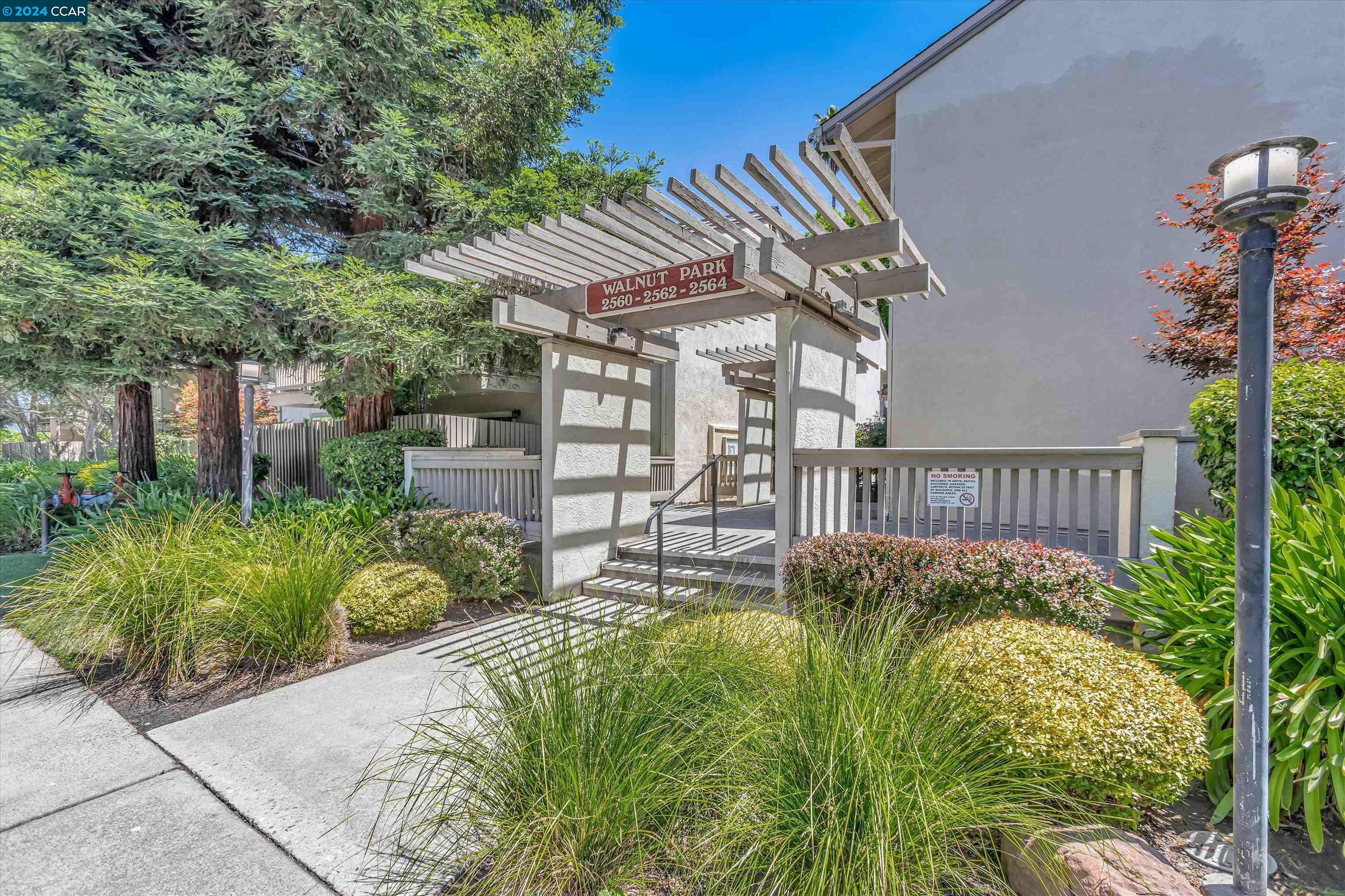 2564 Walnut Blvd # 111