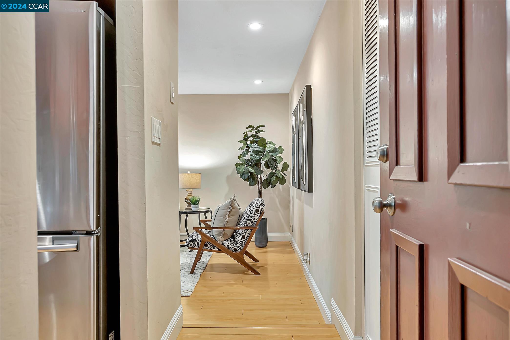 2564 Walnut Blvd # 111