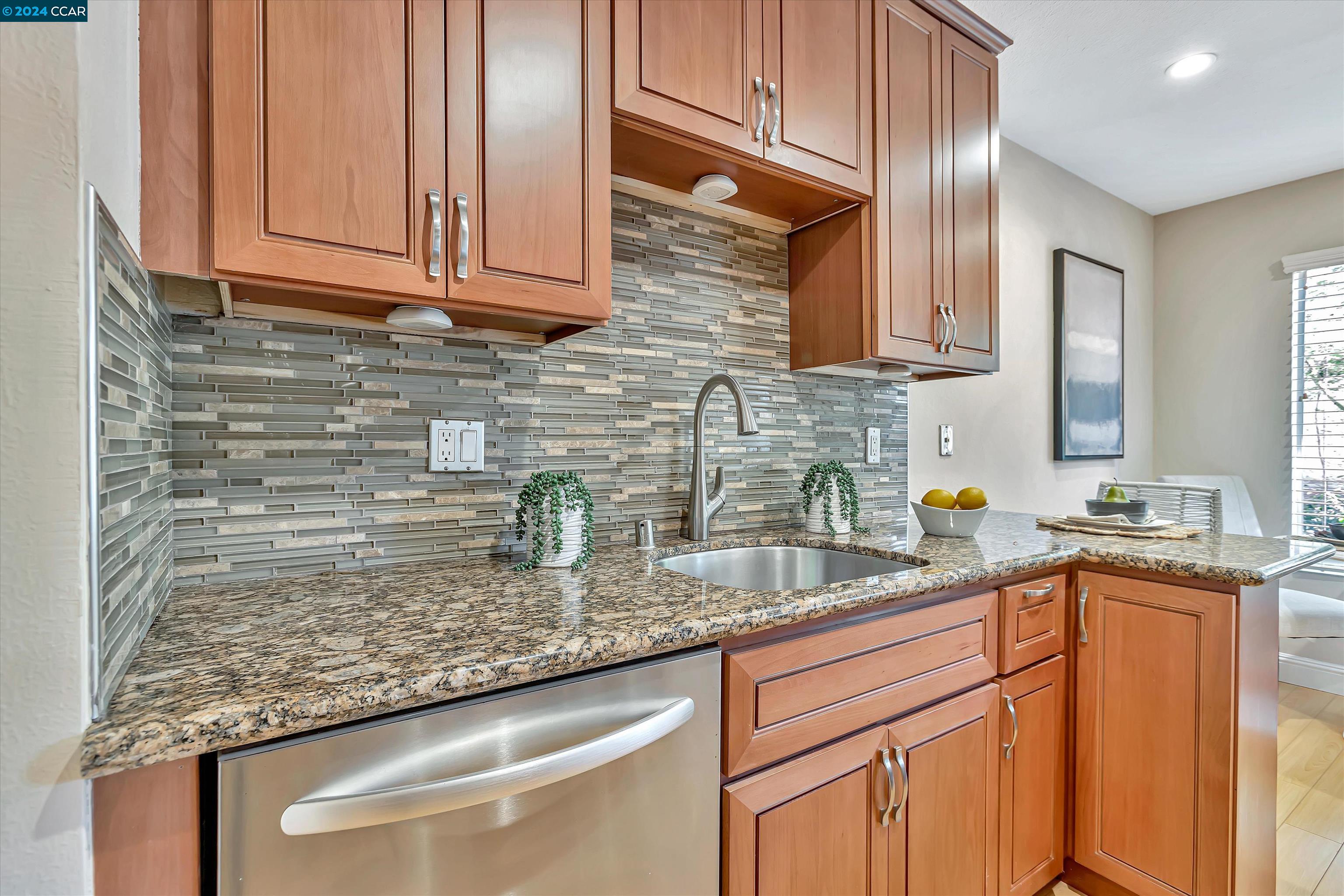 2564 Walnut Blvd # 111