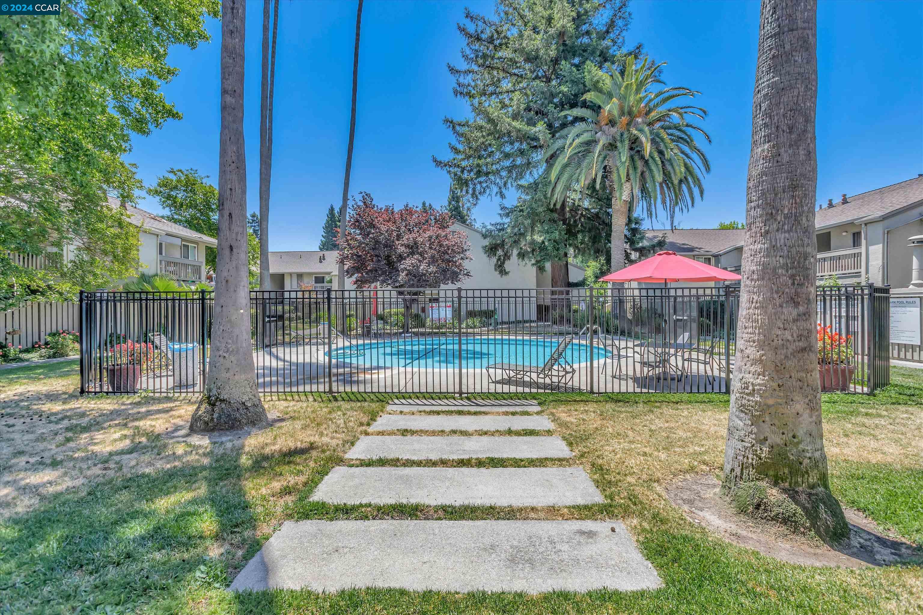 2564 Walnut Blvd # 111