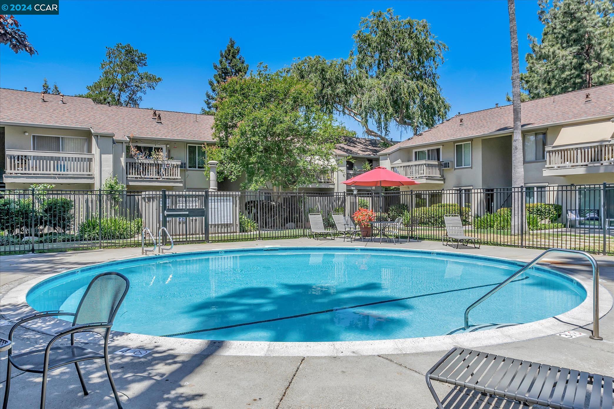 2564 Walnut Blvd # 111