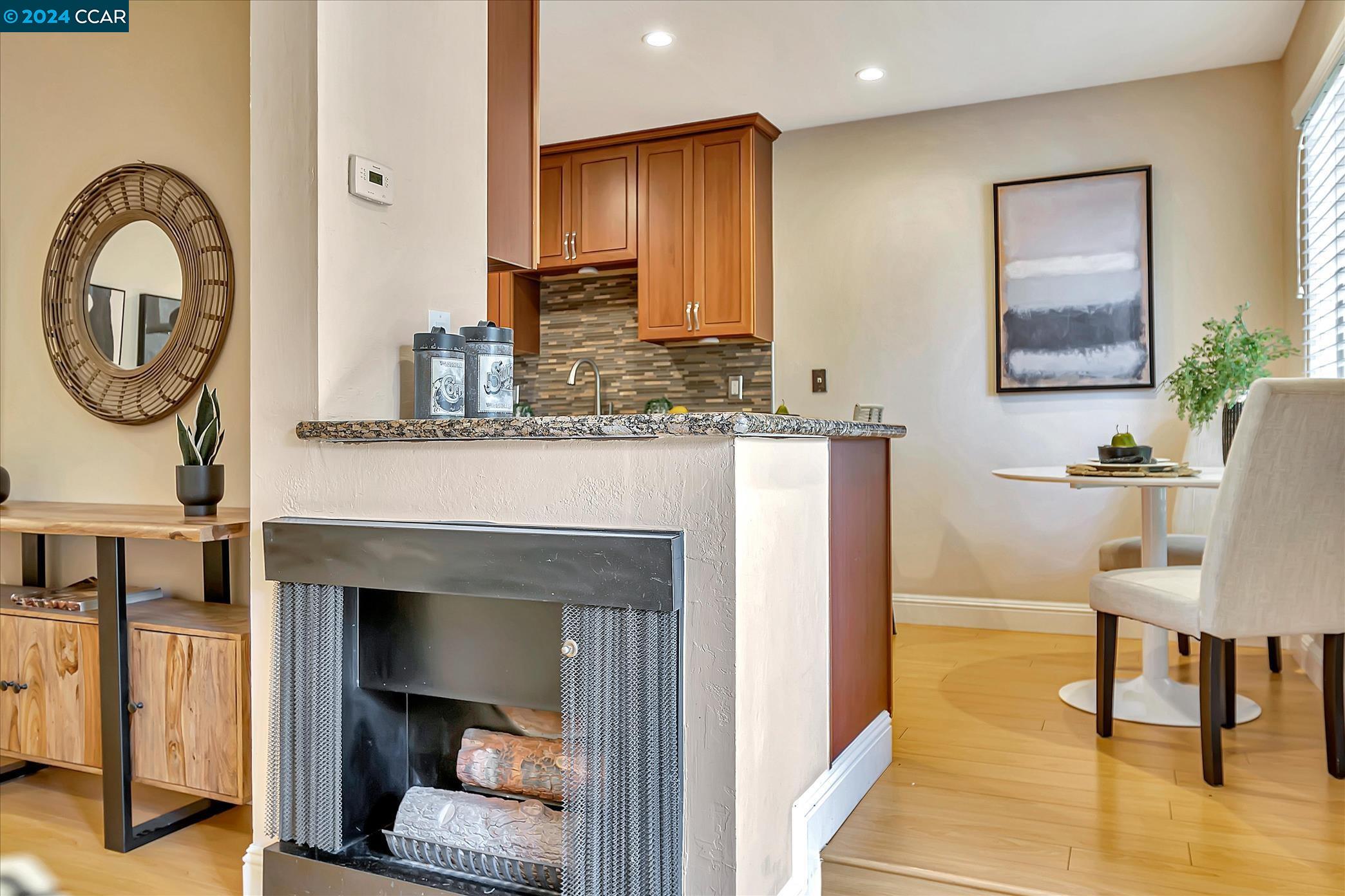 2564 Walnut Blvd # 111