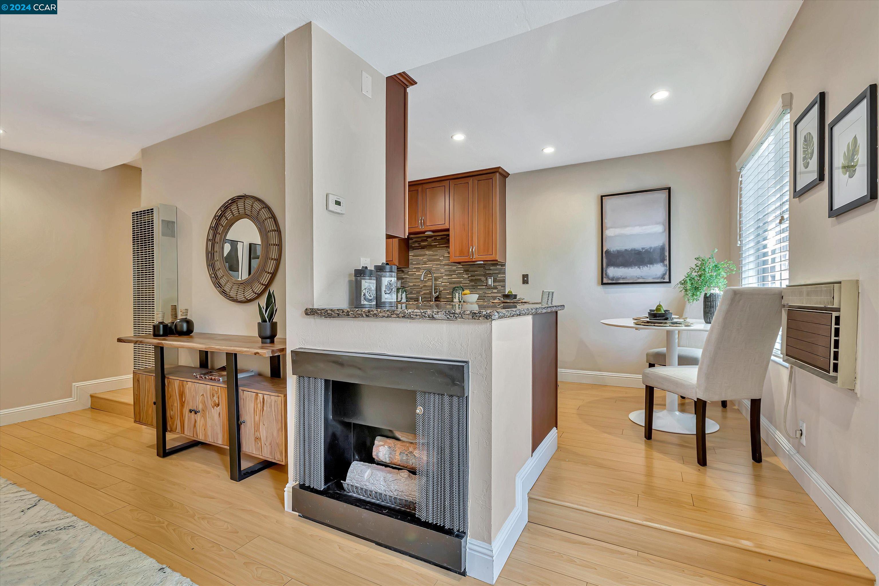 2564 Walnut Blvd # 111
