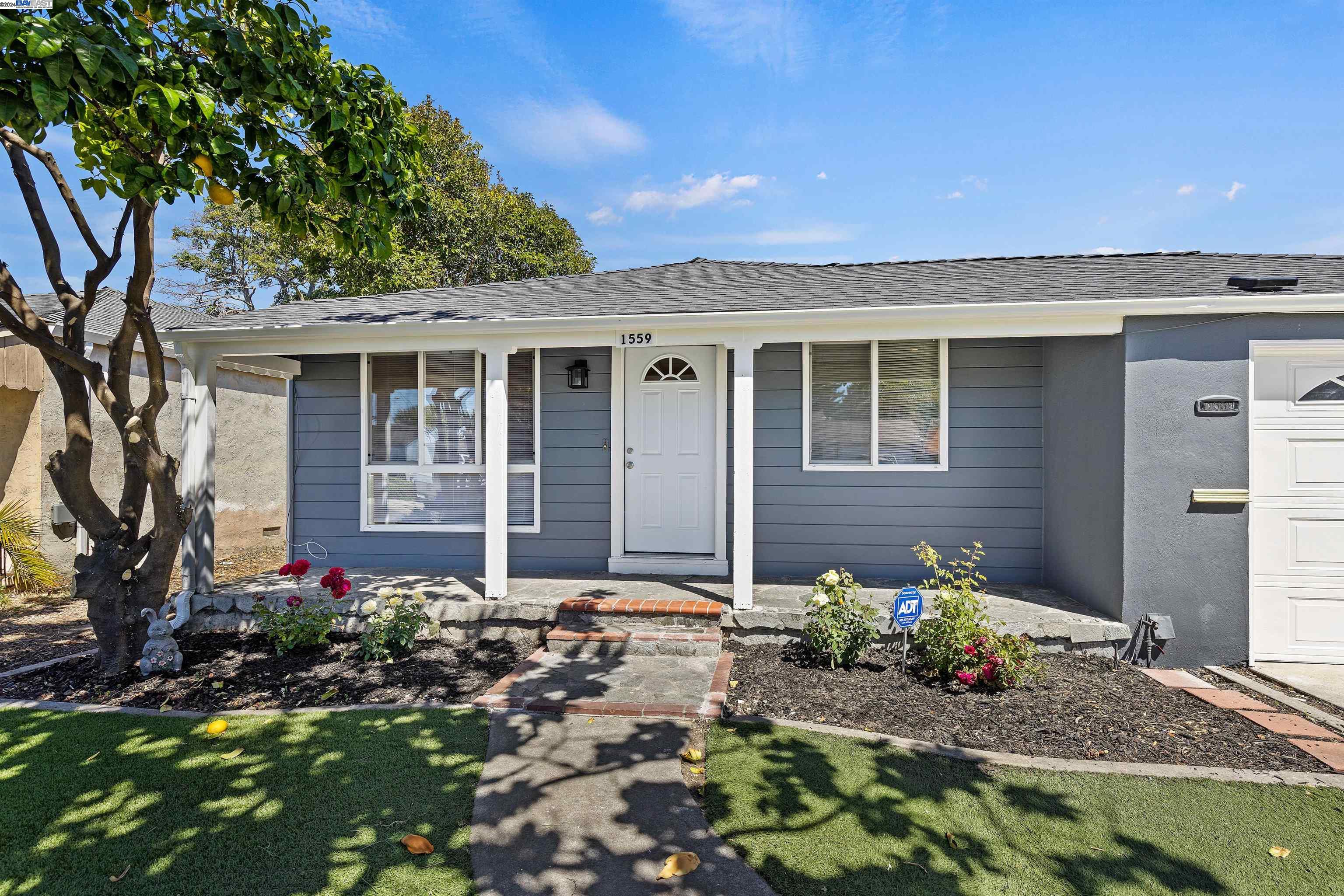 1559 Bandoni Ave
