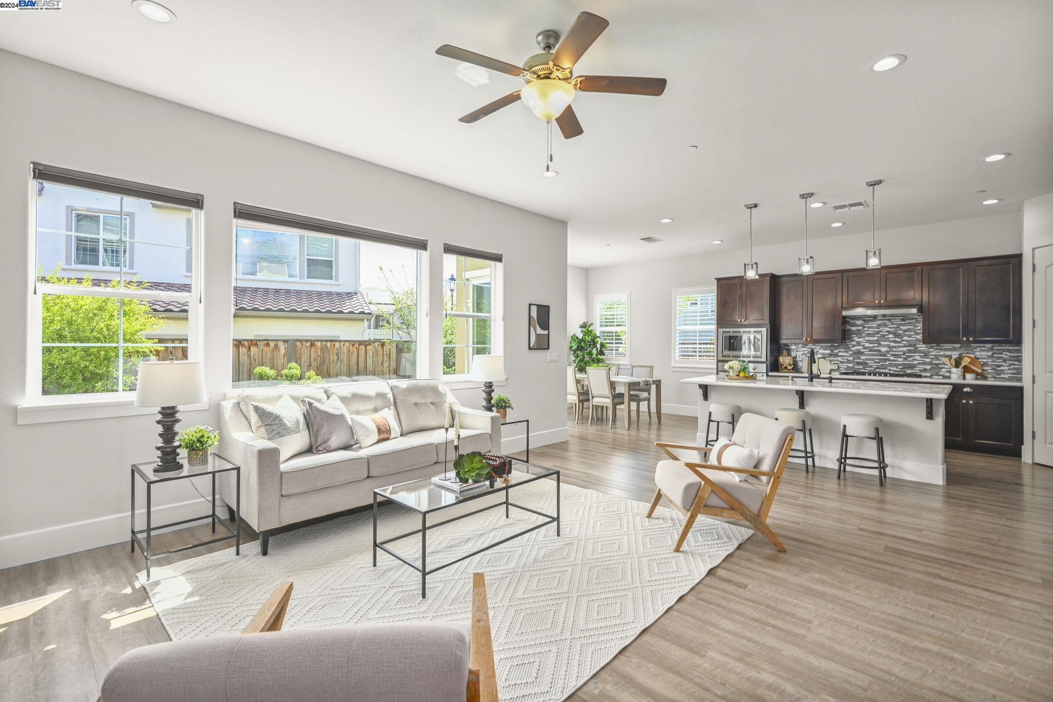 7102 Kylemore Cir