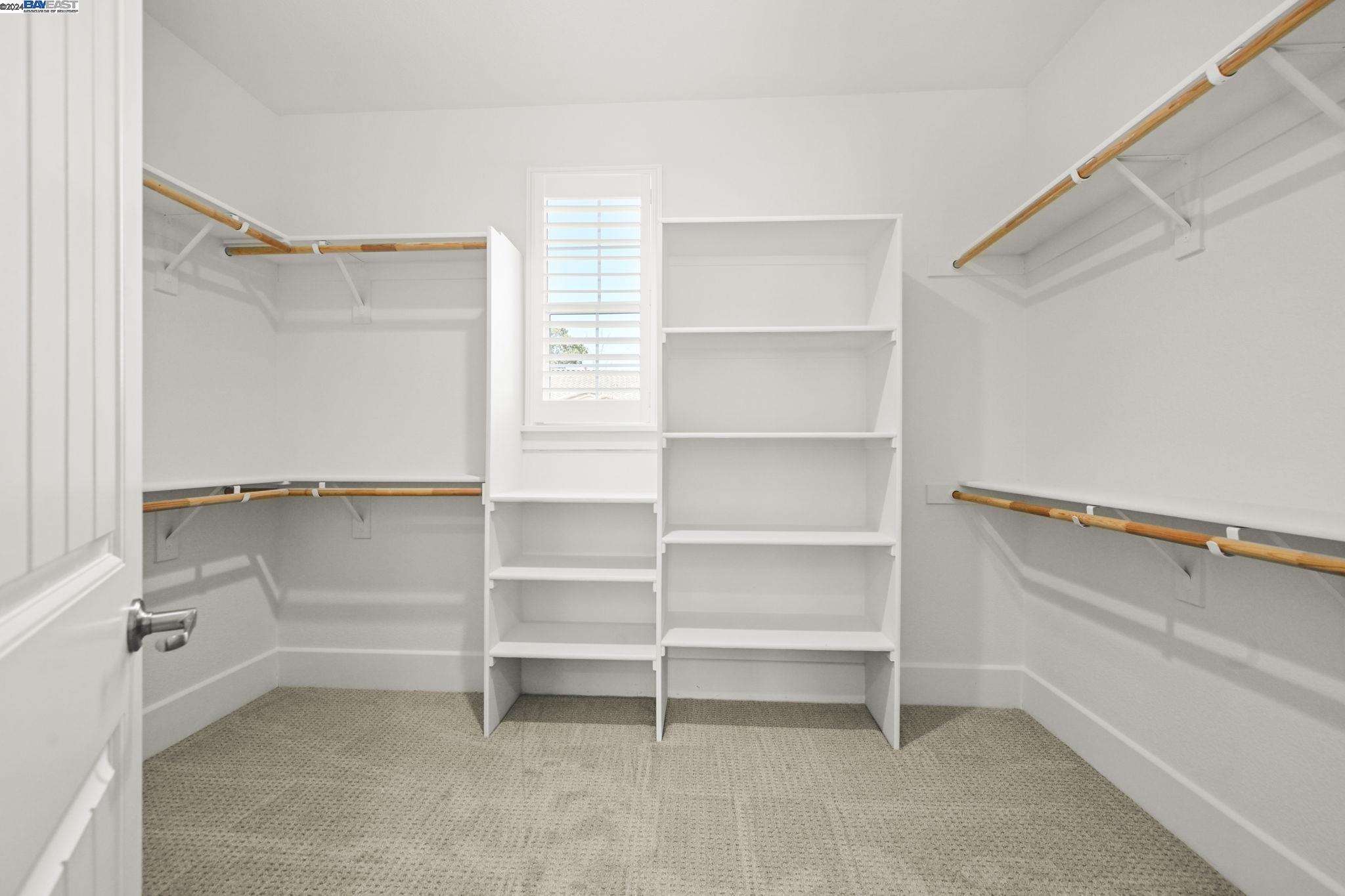 7102 Kylemore Cir