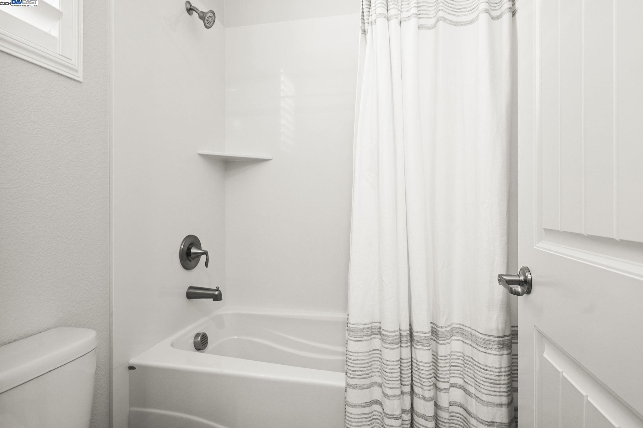 7102 Kylemore Cir