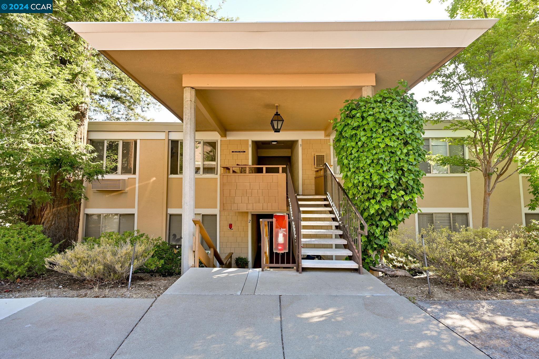 1333 Ptarmigan Dr # 4
