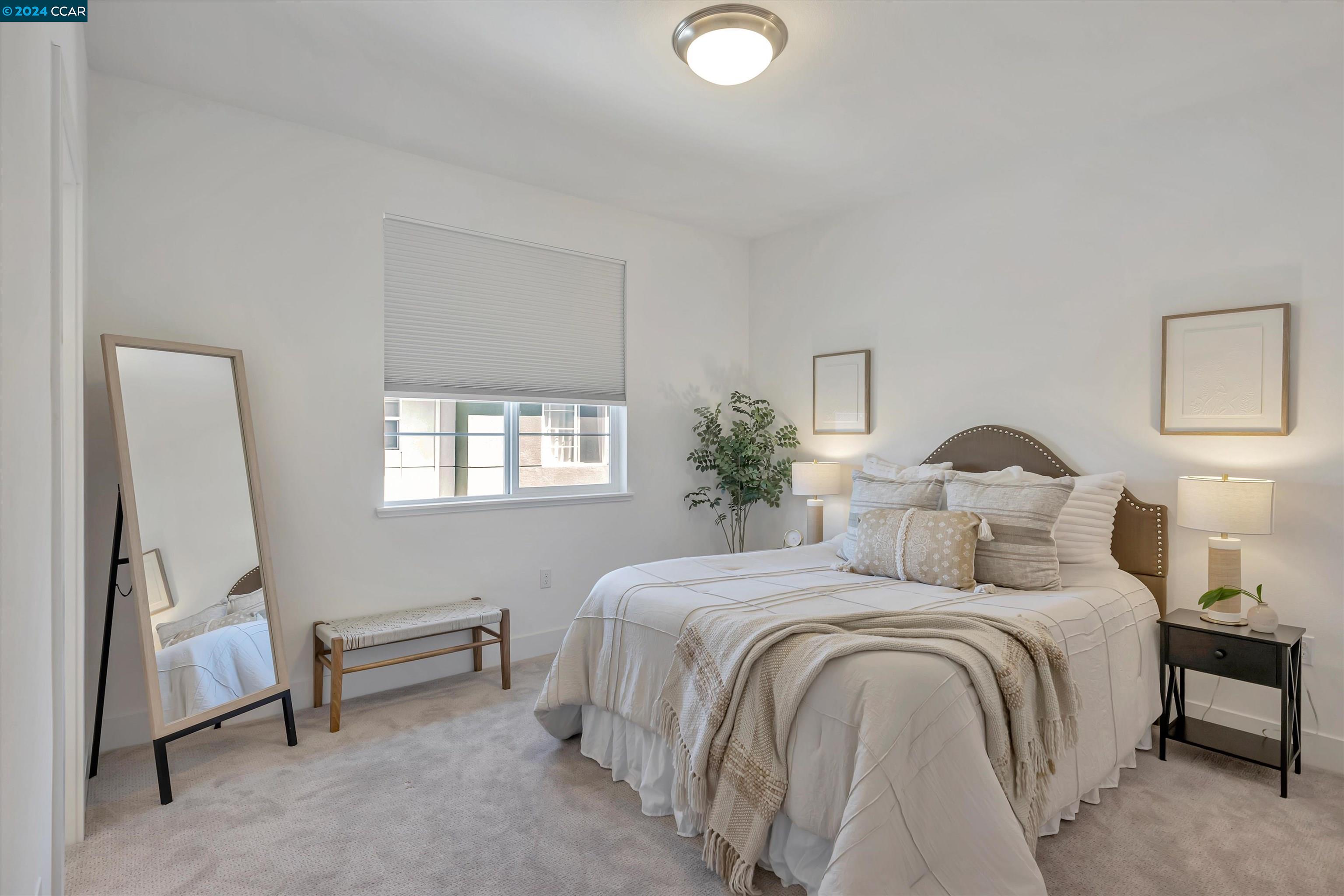 241 Bolt Ct