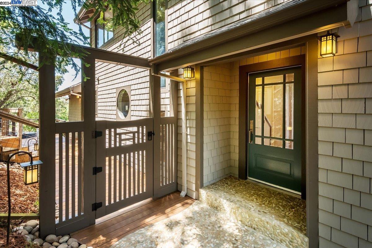 600 Canyon Rd