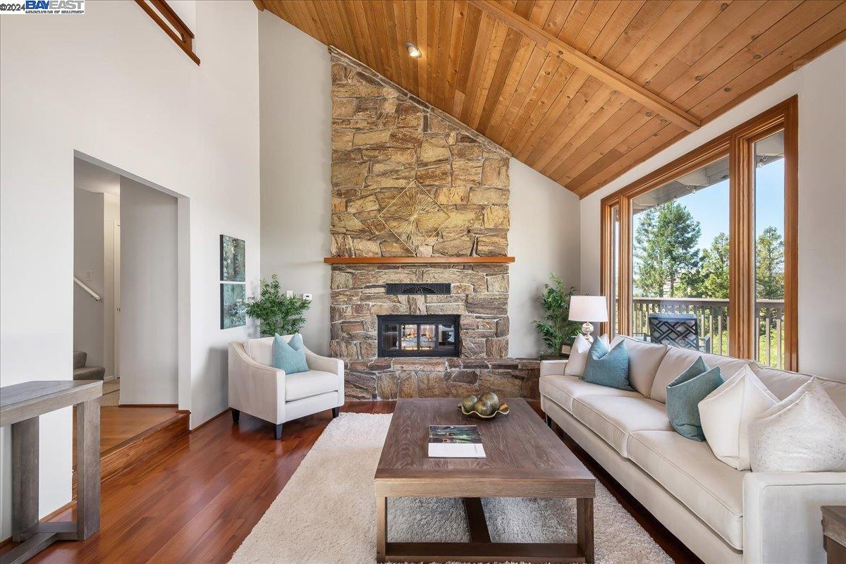 600 Canyon Rd