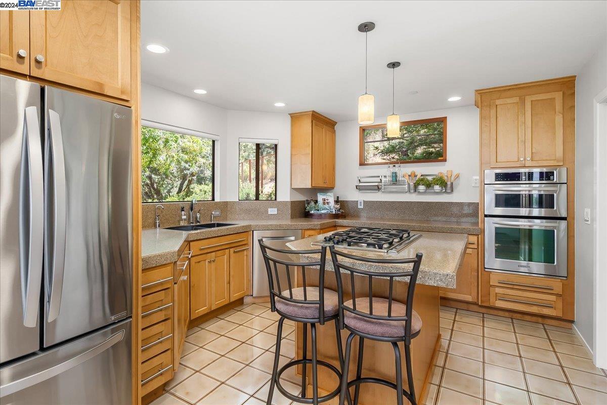 600 Canyon Rd