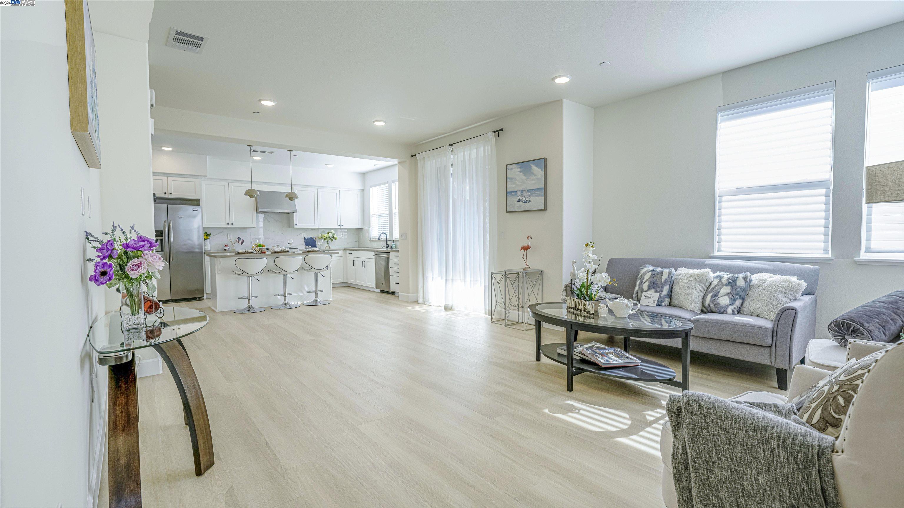 815 Cotati Ter # 8