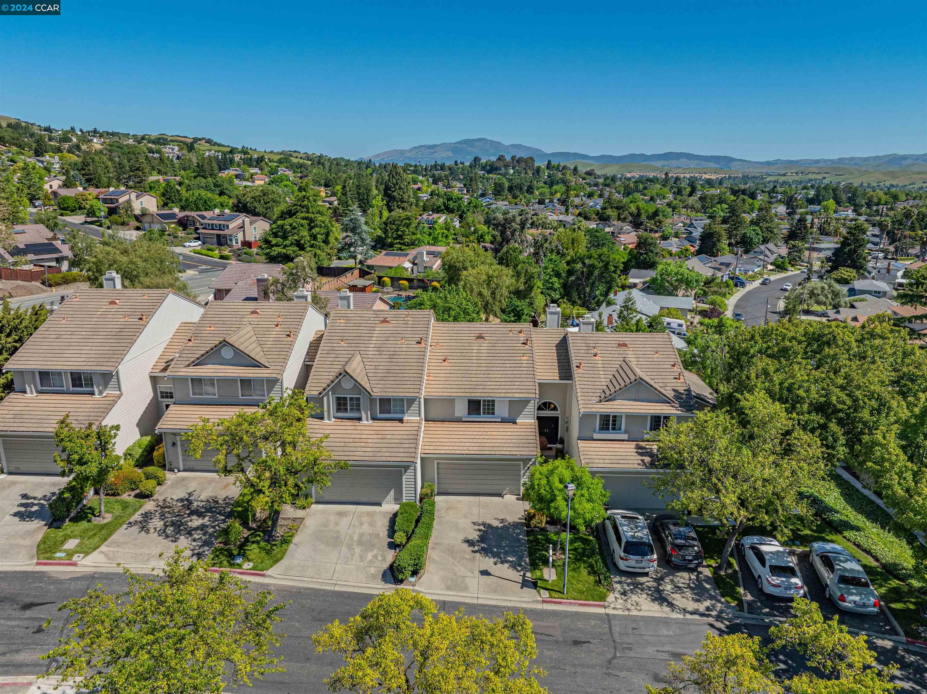 7535 Rolling Hills Cir