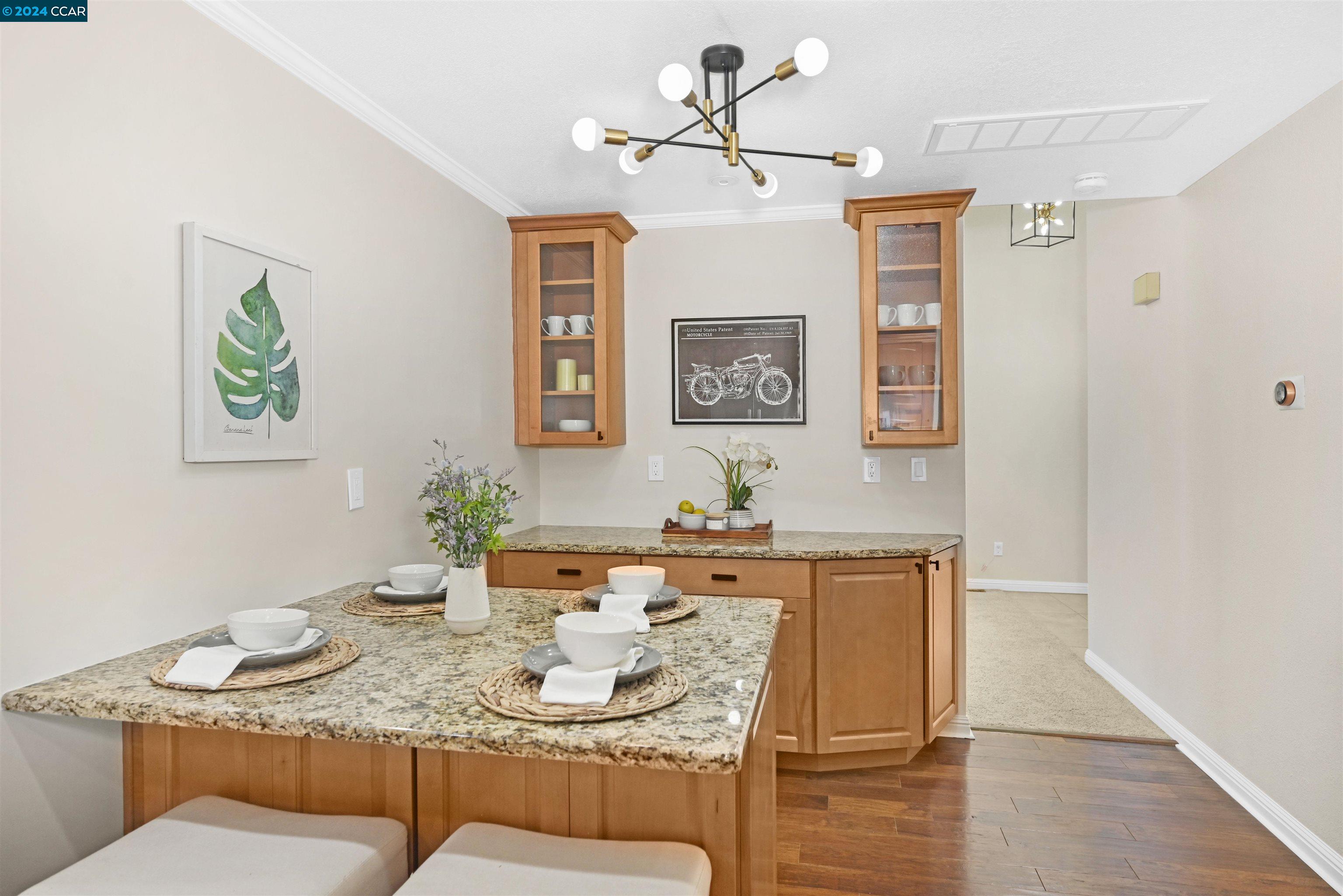 7535 Rolling Hills Cir
