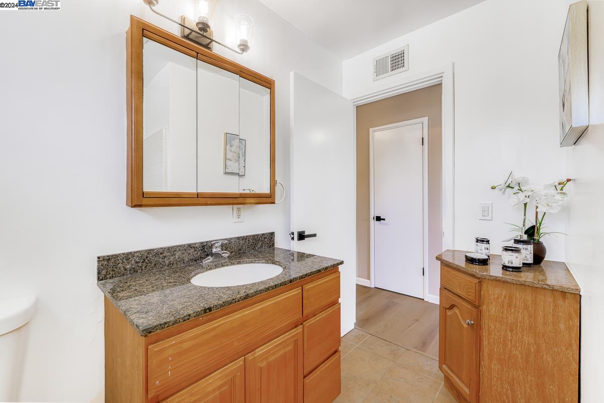 2220 Brookhaven Ct