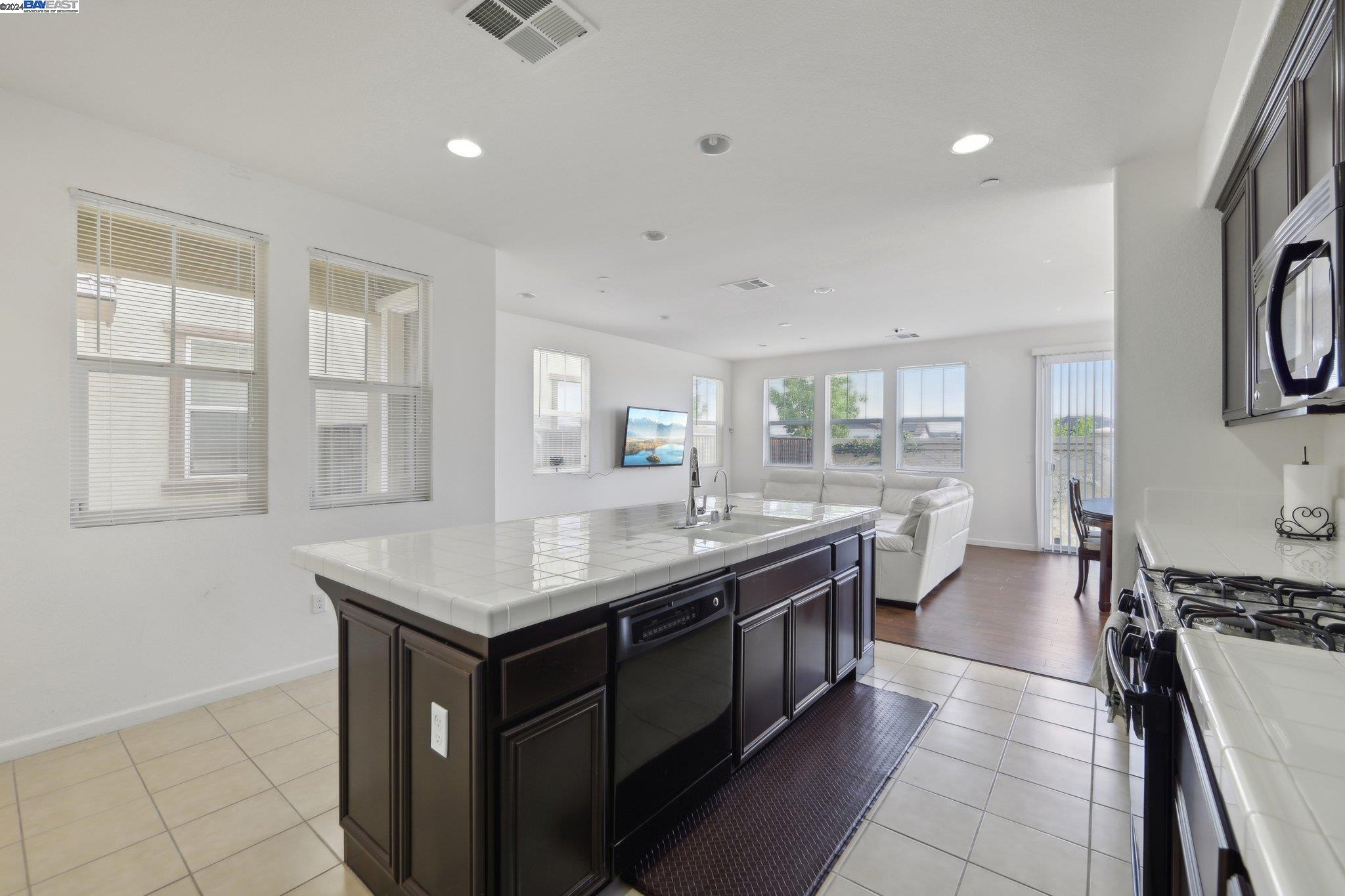 313 Kapalua Bay Cir