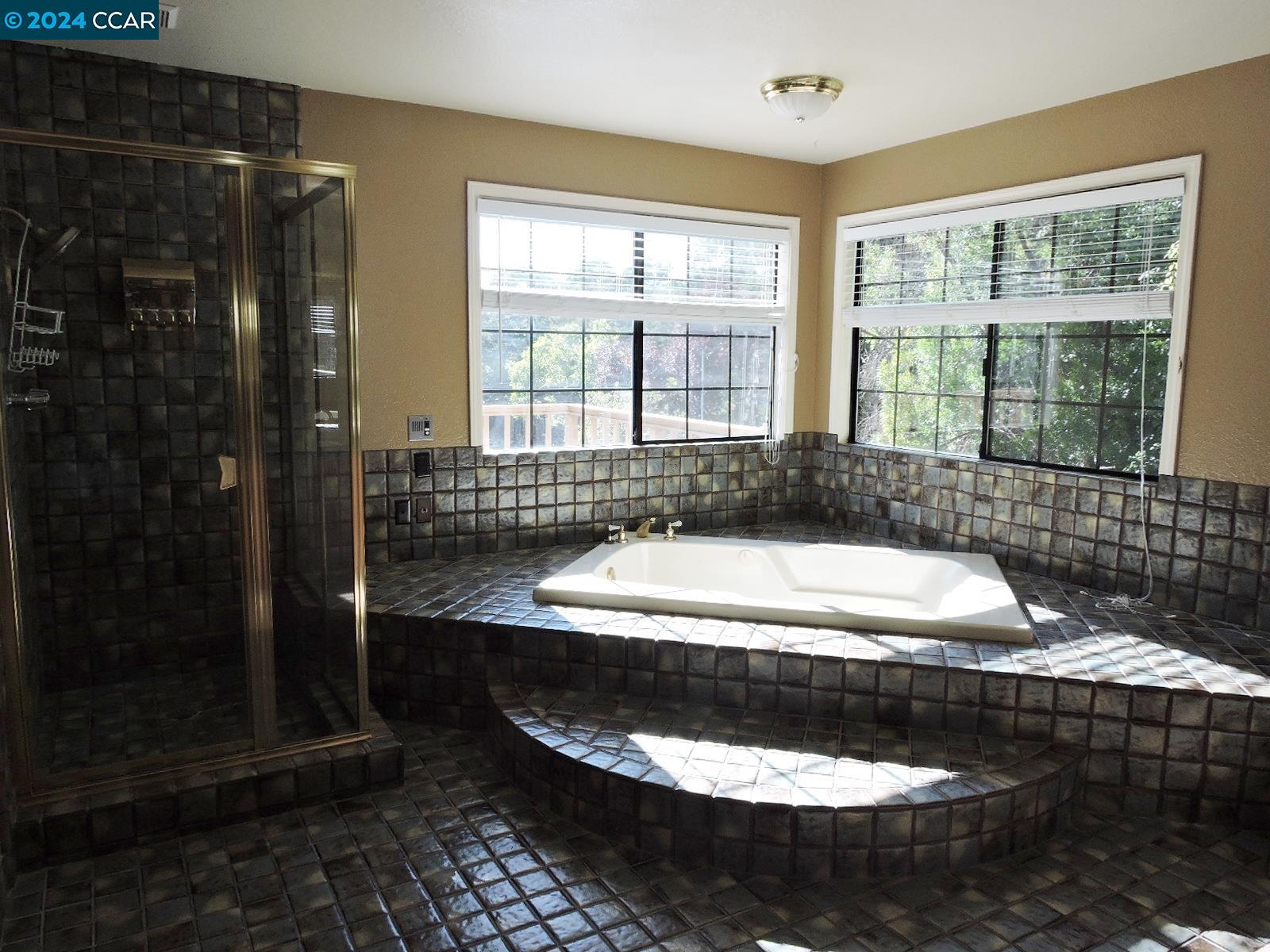 4000 Sugar Maple Dr