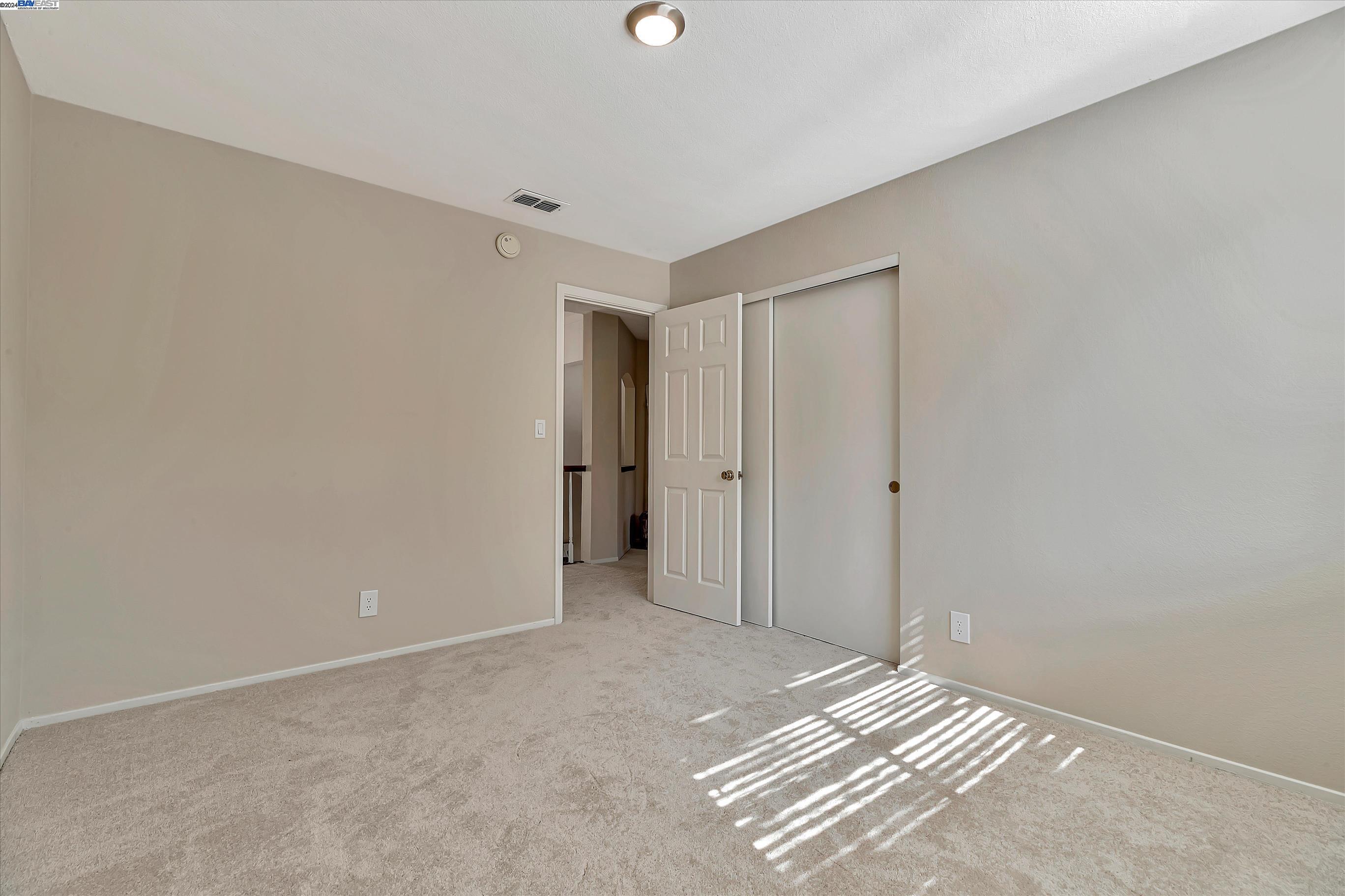 6537 Calle De La Mancha