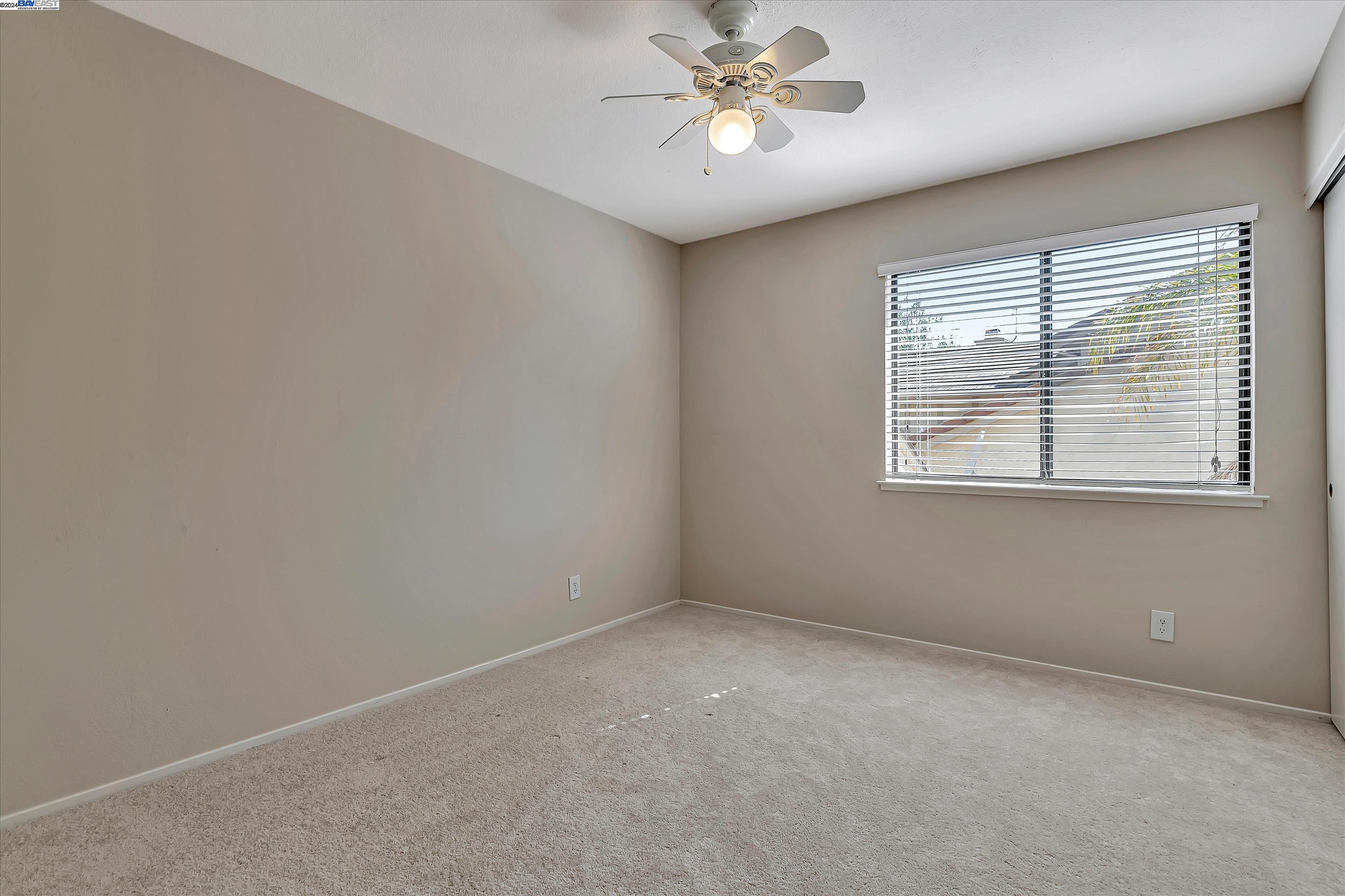 6537 Calle De La Mancha