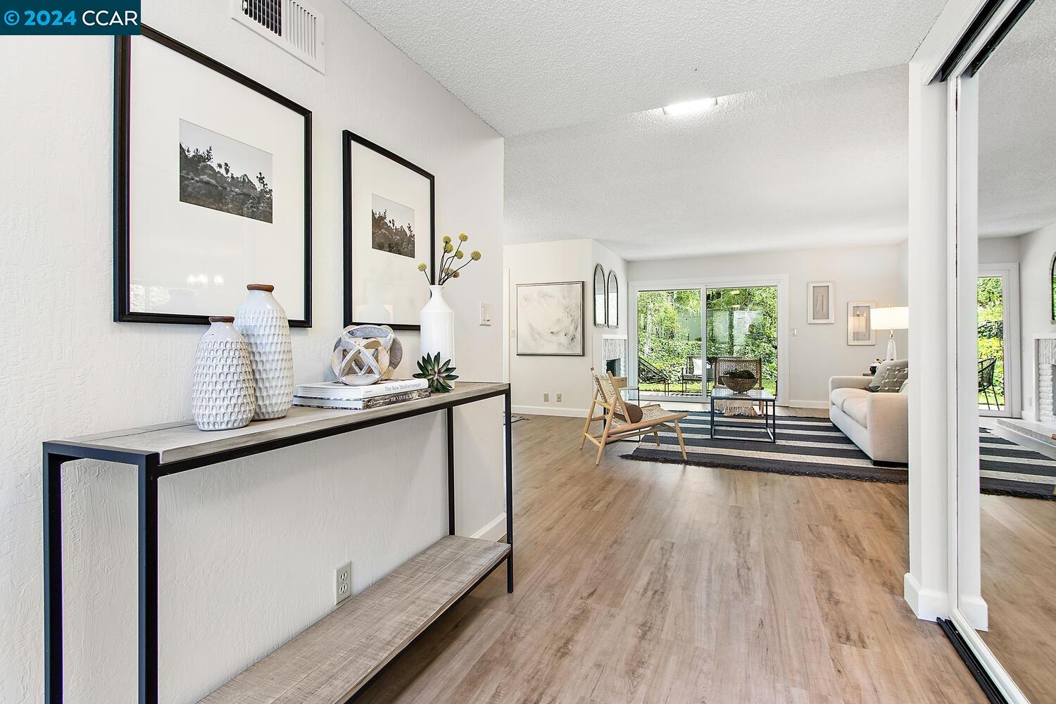 3042 Rossmoor Parkway # 2