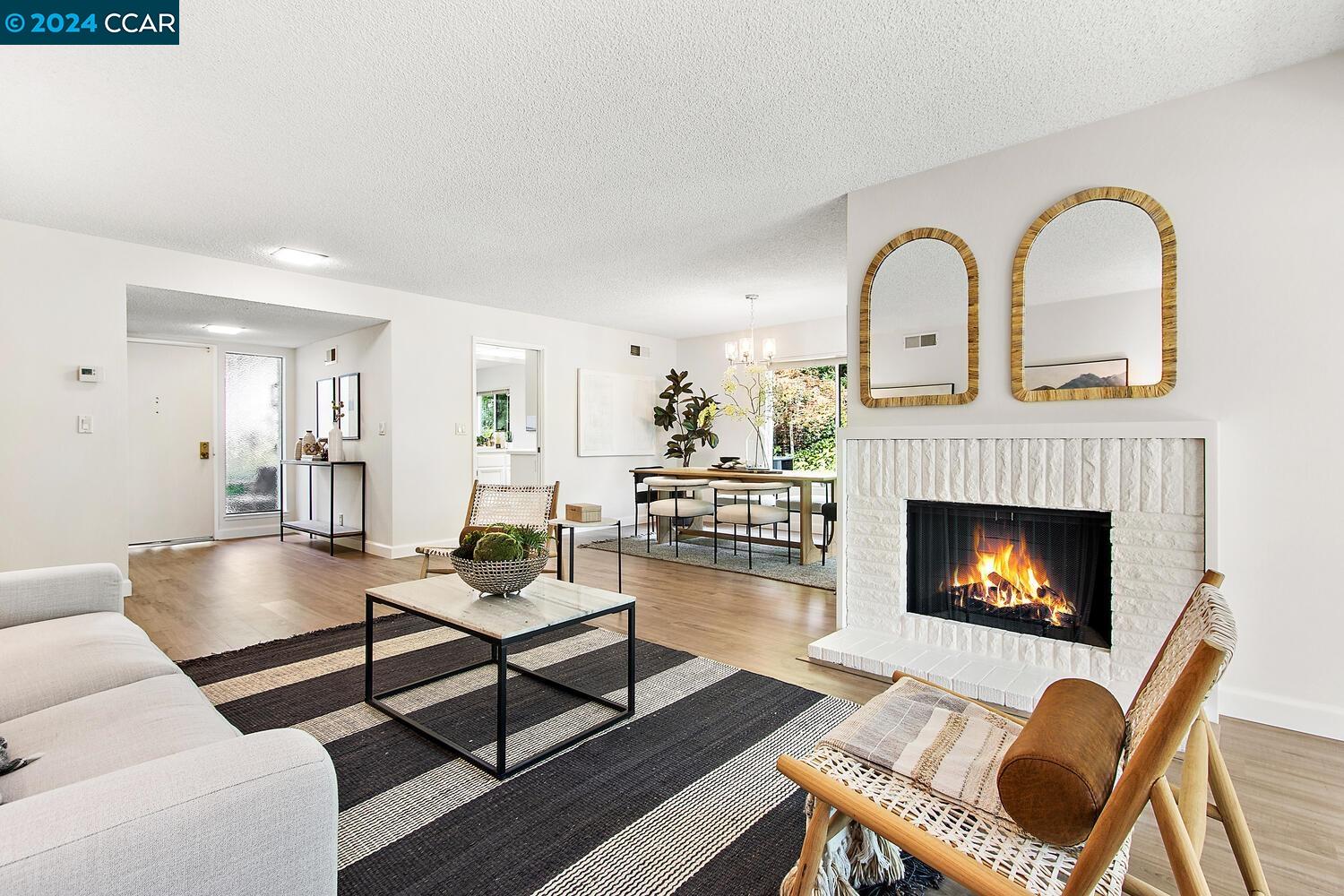 3042 Rossmoor Parkway # 2