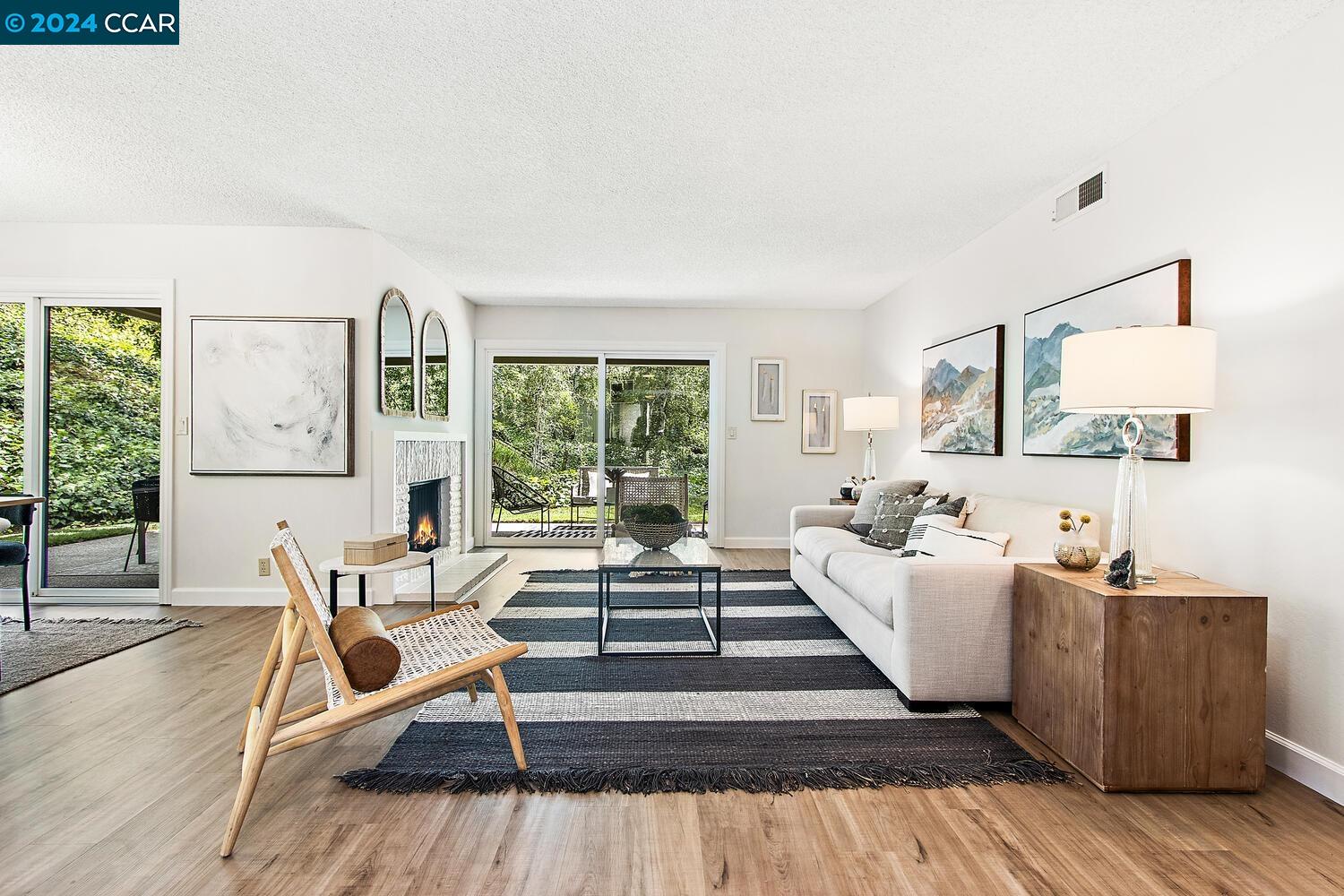 3042 Rossmoor Parkway # 2