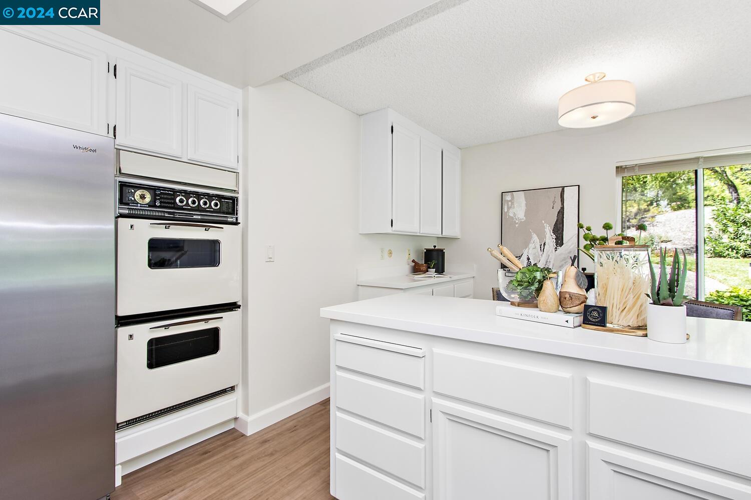 3042 Rossmoor Parkway # 2