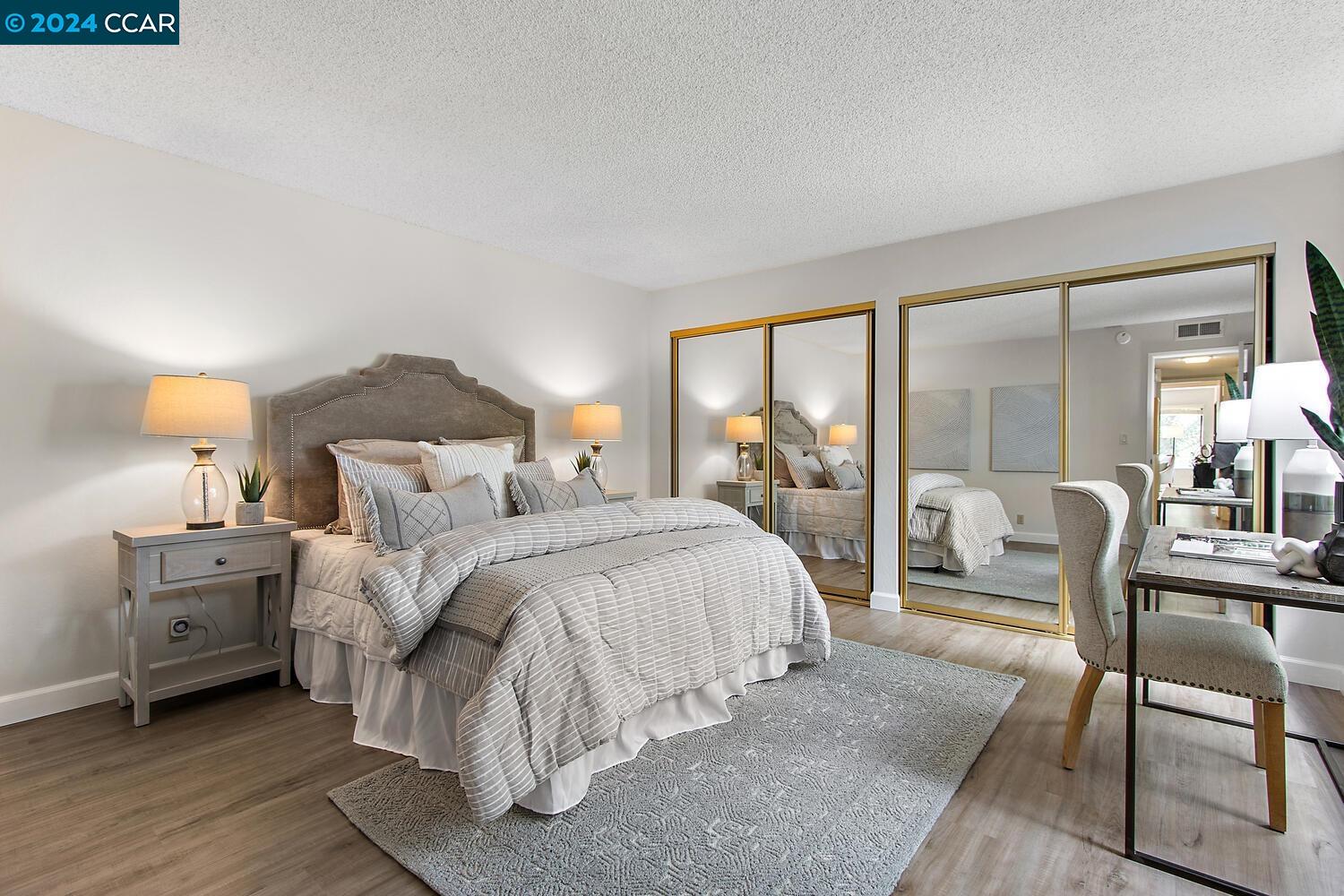 3042 Rossmoor Parkway # 2