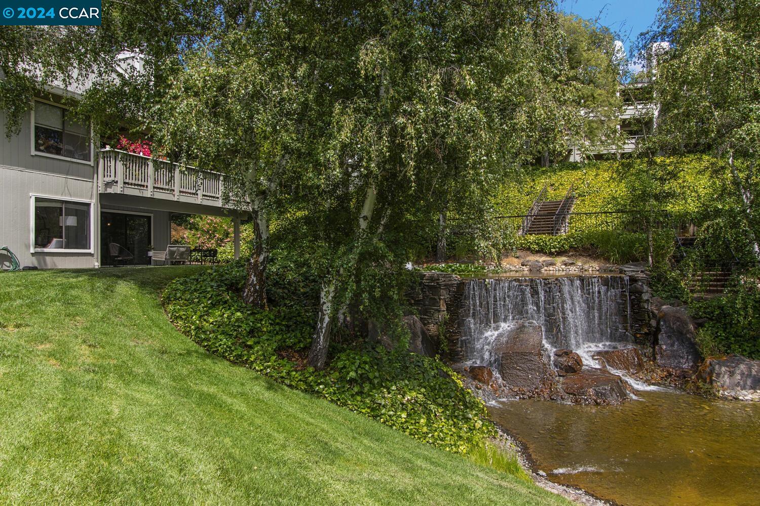 3042 Rossmoor Parkway # 2