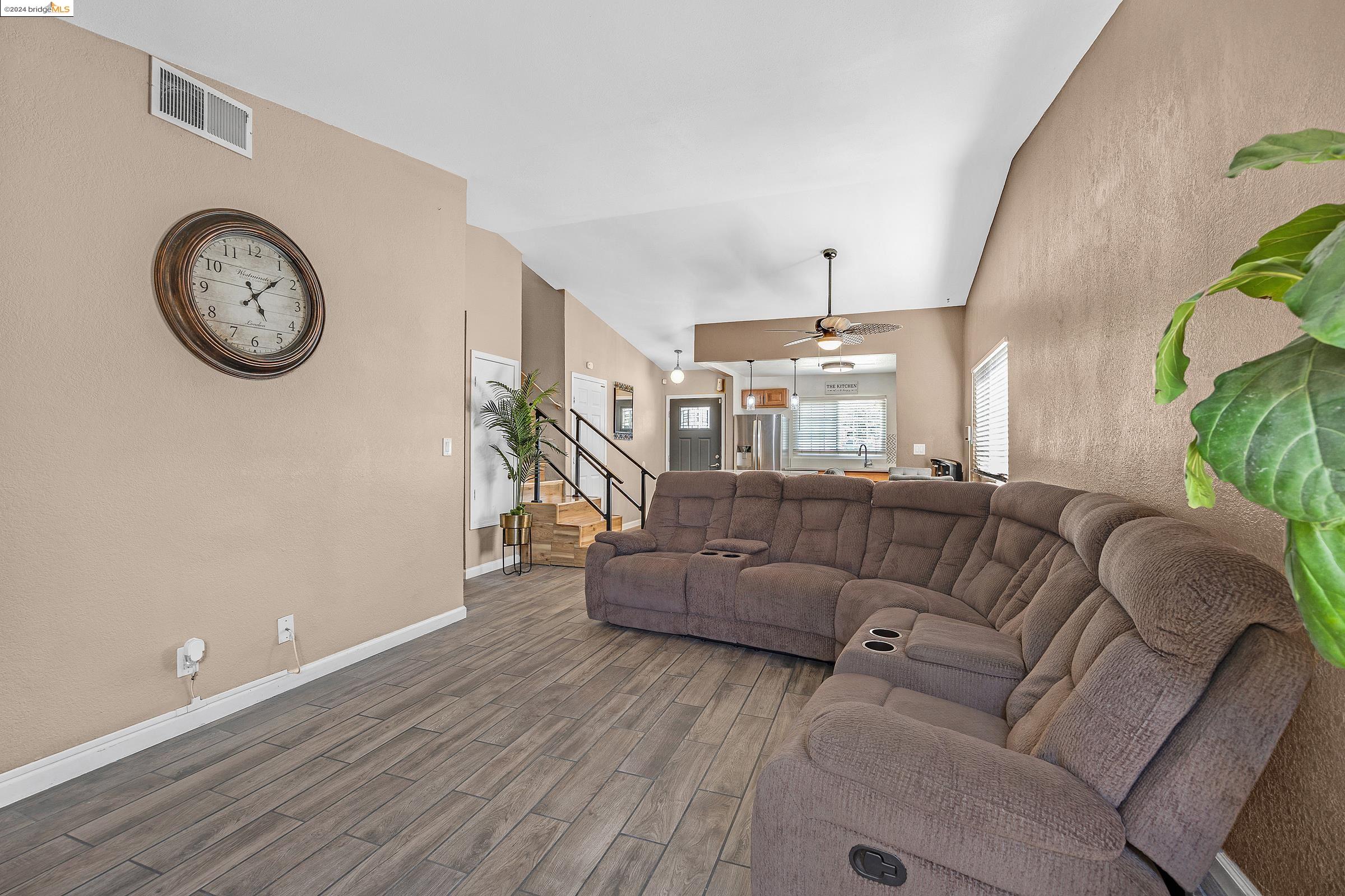 3645 Desanie Cir.