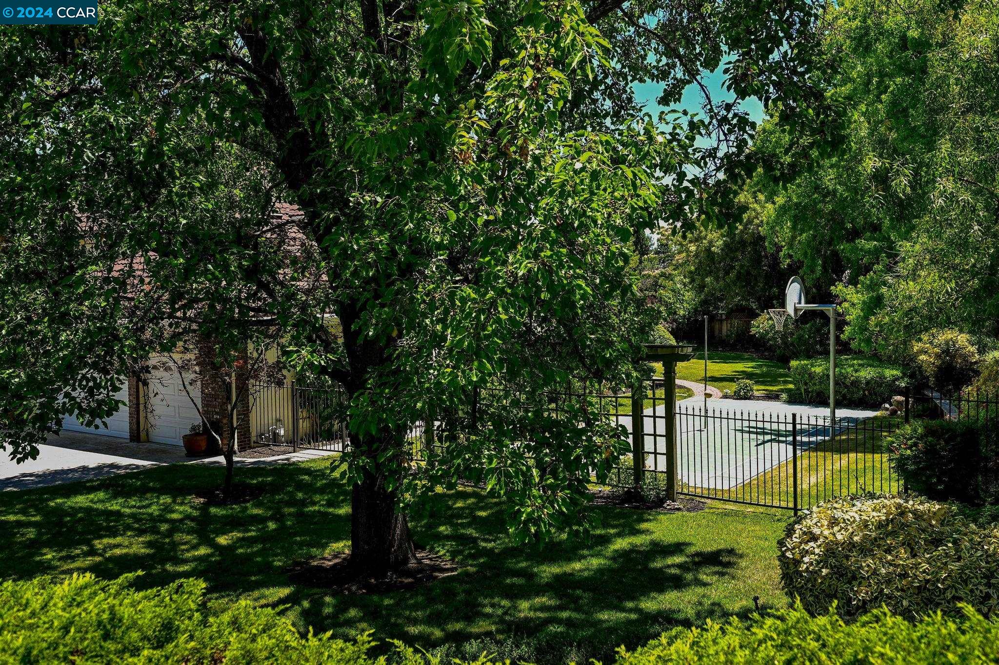17 Silverhill Way