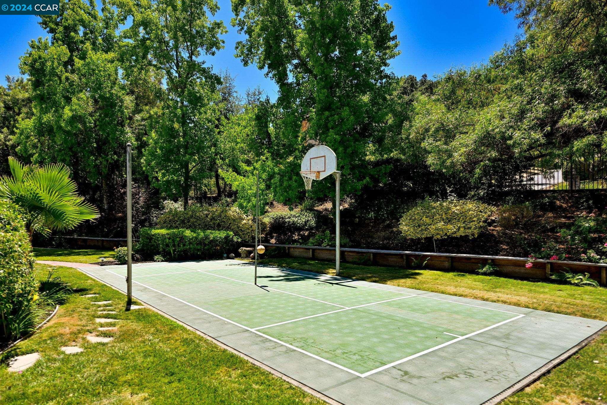 17 Silverhill Way