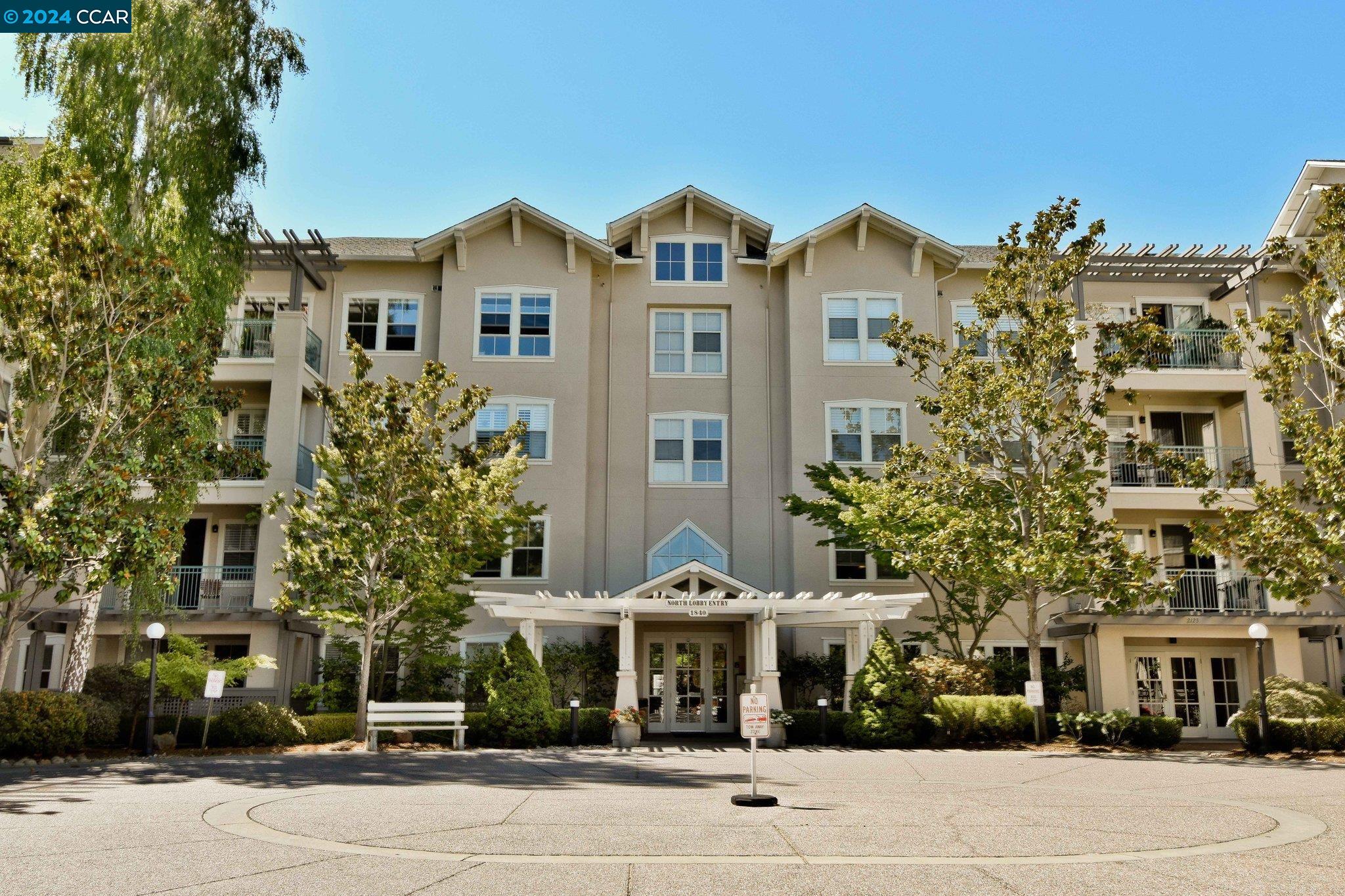 1840 Tice Creek Dr. Unit: 2324/2322