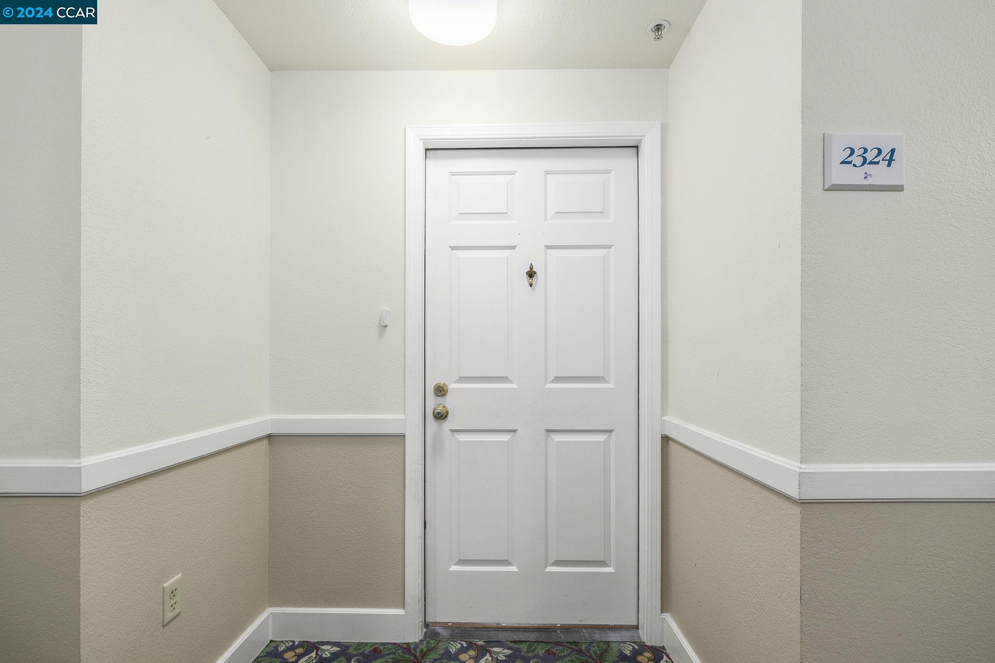 1840 Tice Creek Dr. Unit: 2324/2322