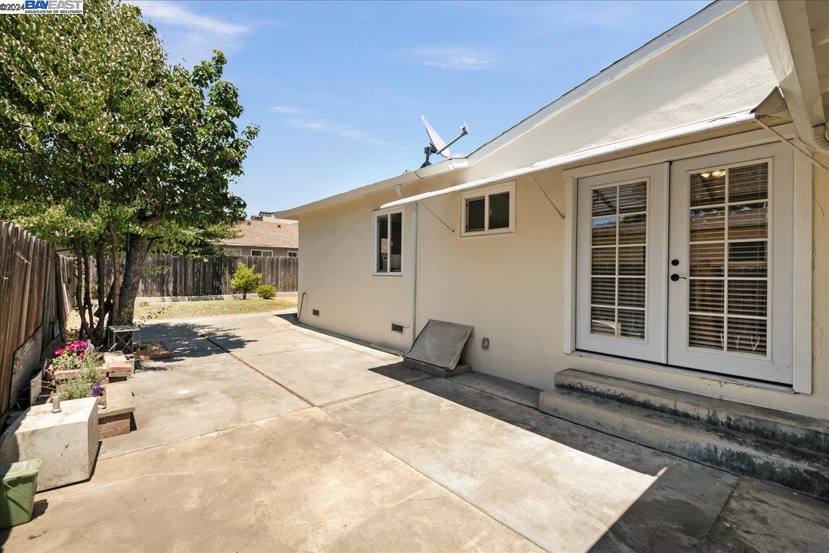 3822 Vincent Ct