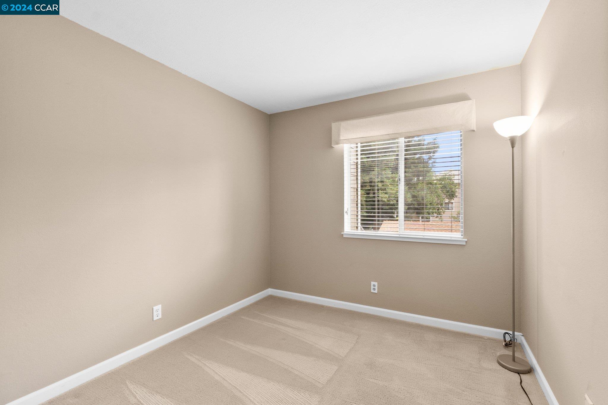 2675 Oak Road Unit: E