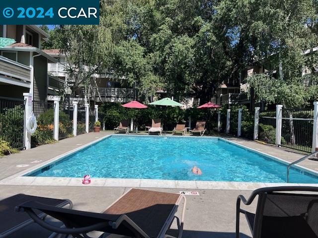 2675 Oak Road Unit: E