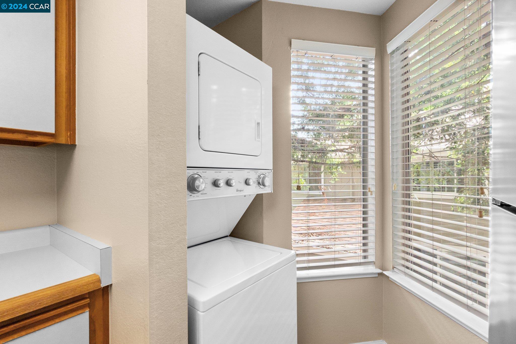 2675 Oak Road Unit: E