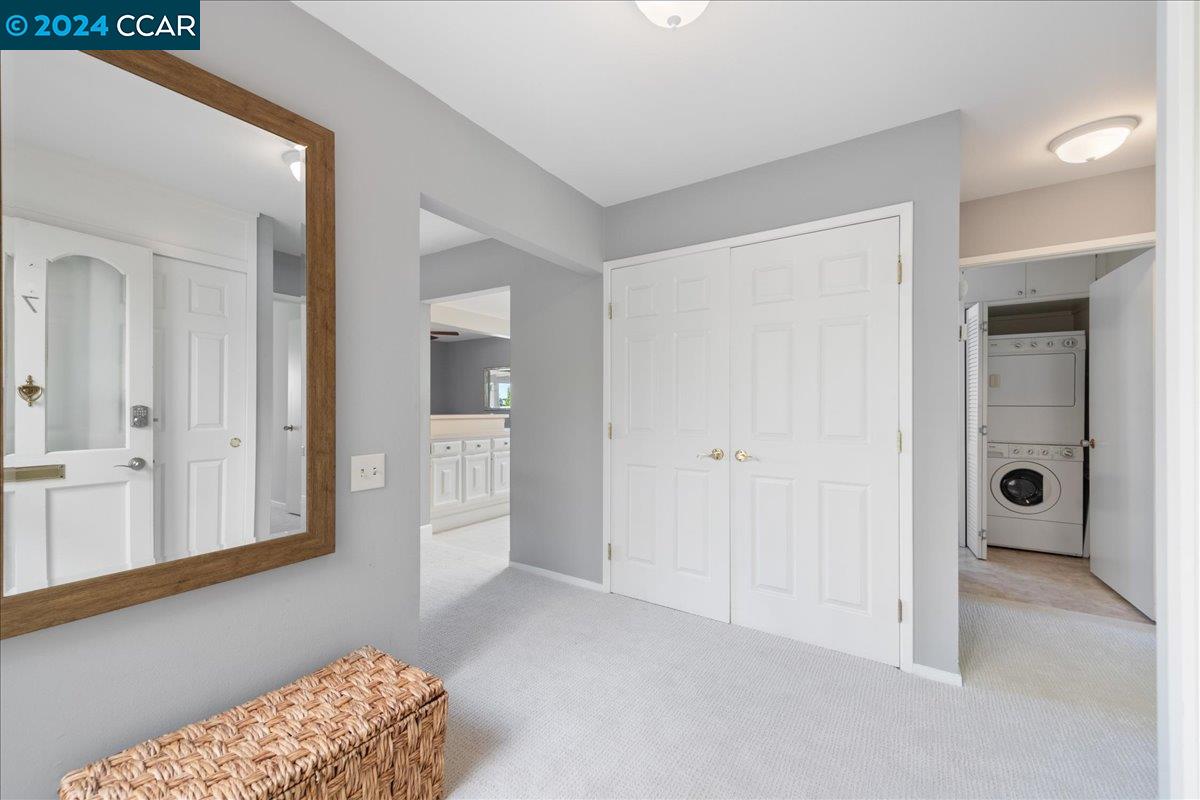 1200 Singingwood # 7