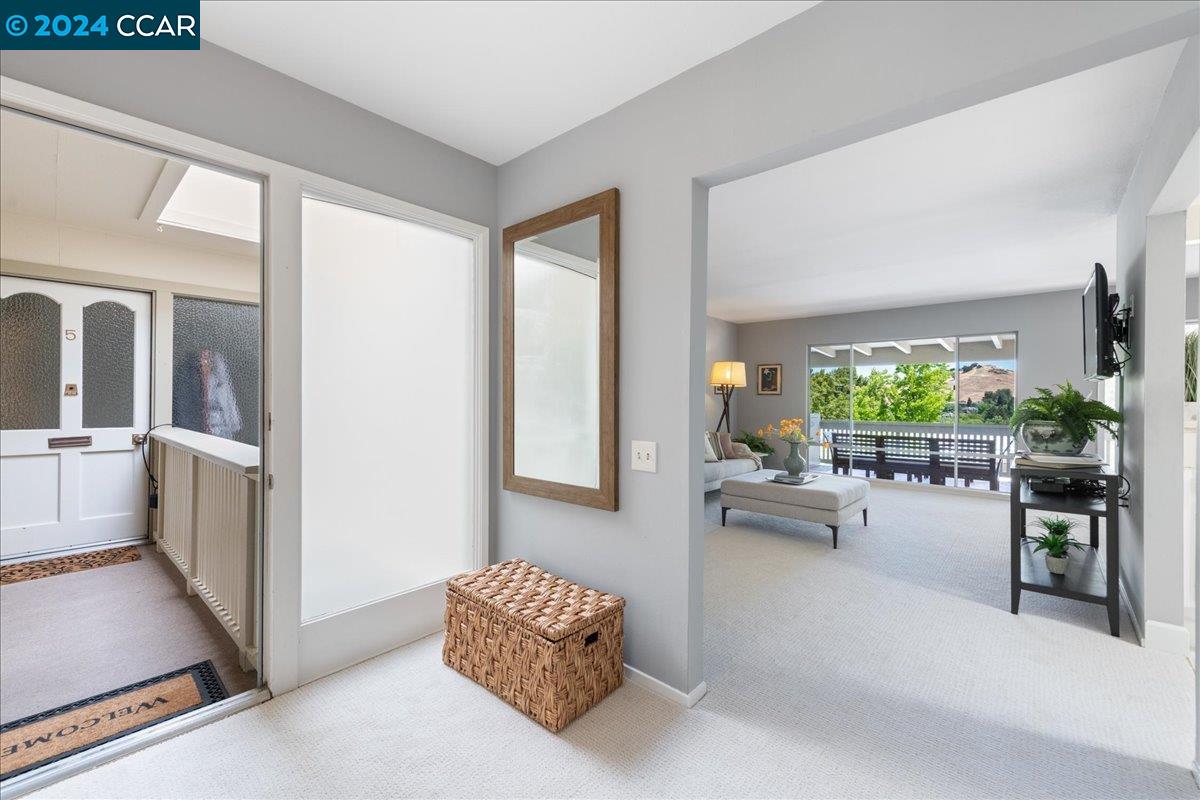 1200 Singingwood # 7