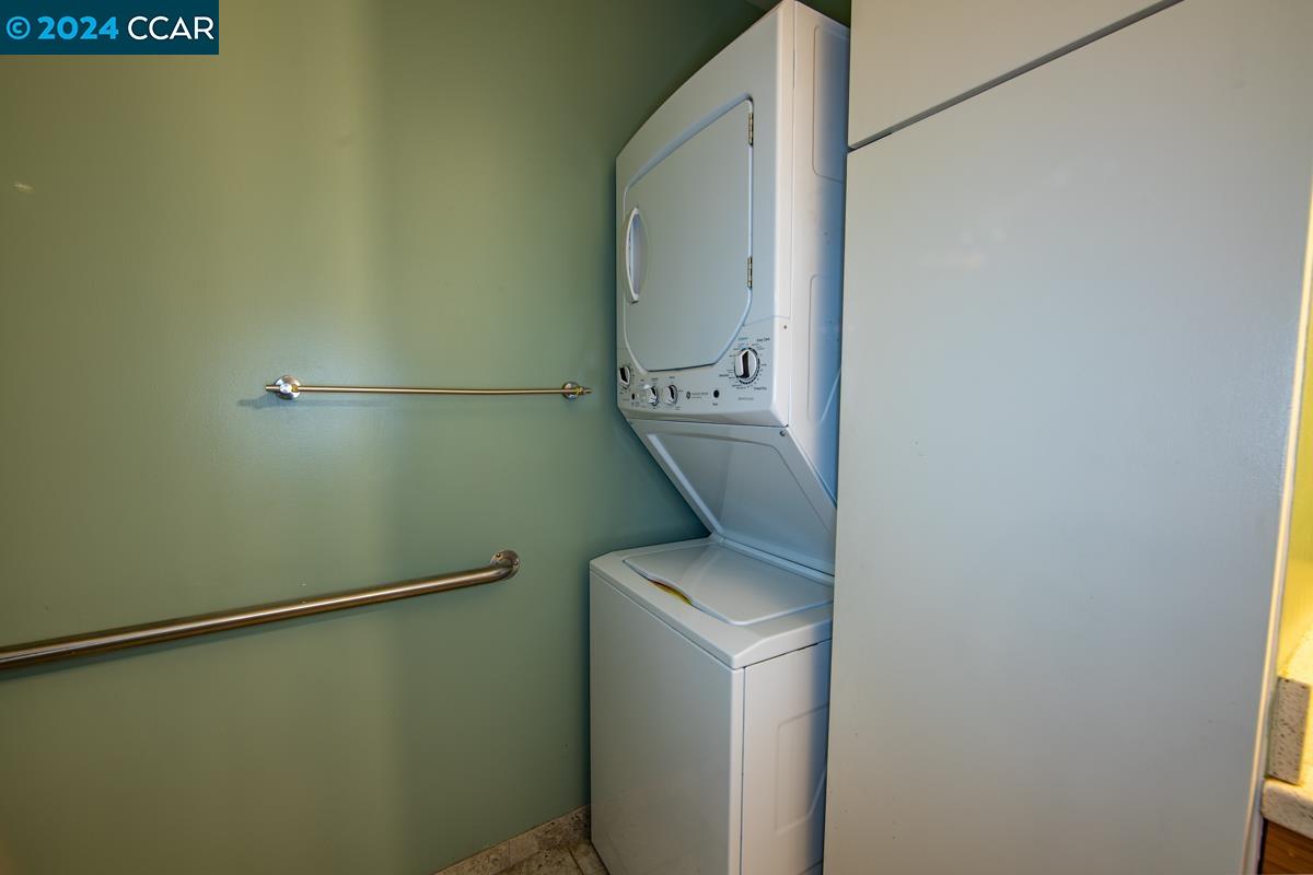 2717 Pine Knoll # 6