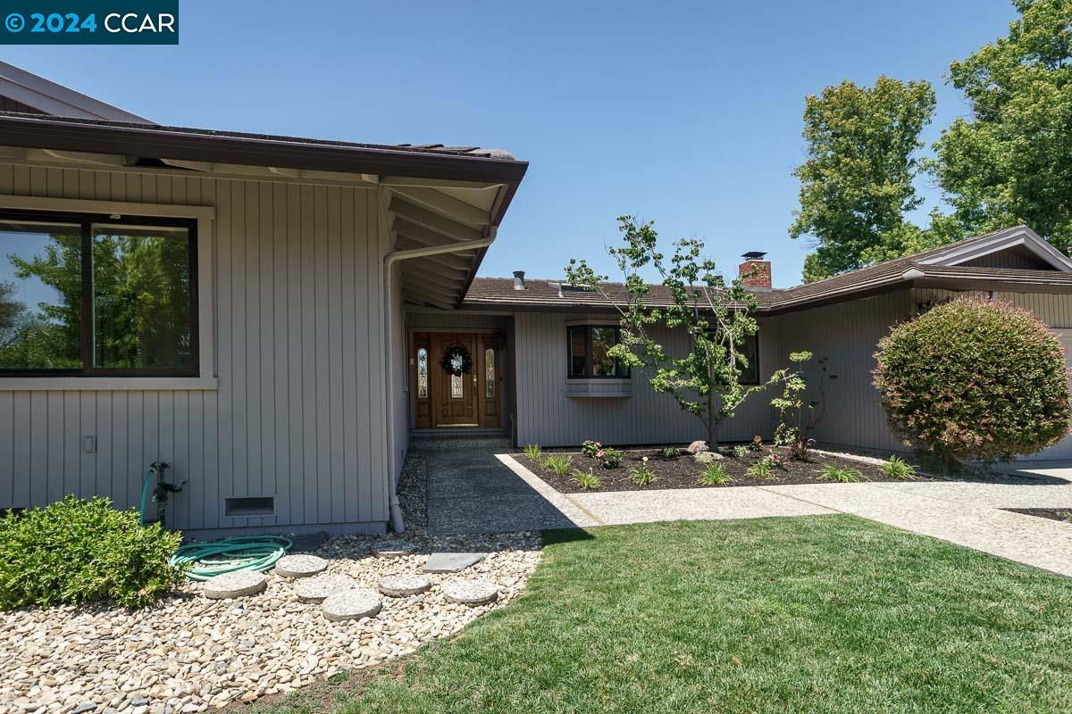 115 Allen Ct