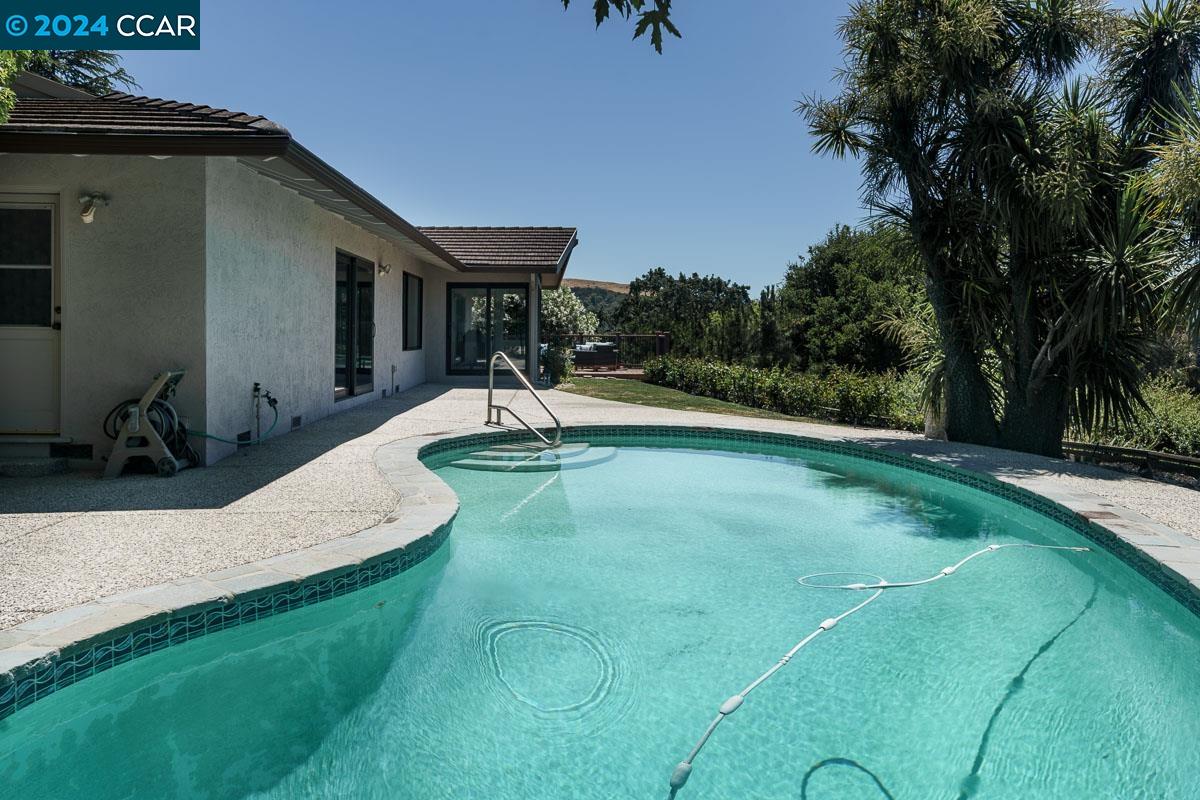 115 Allen Ct