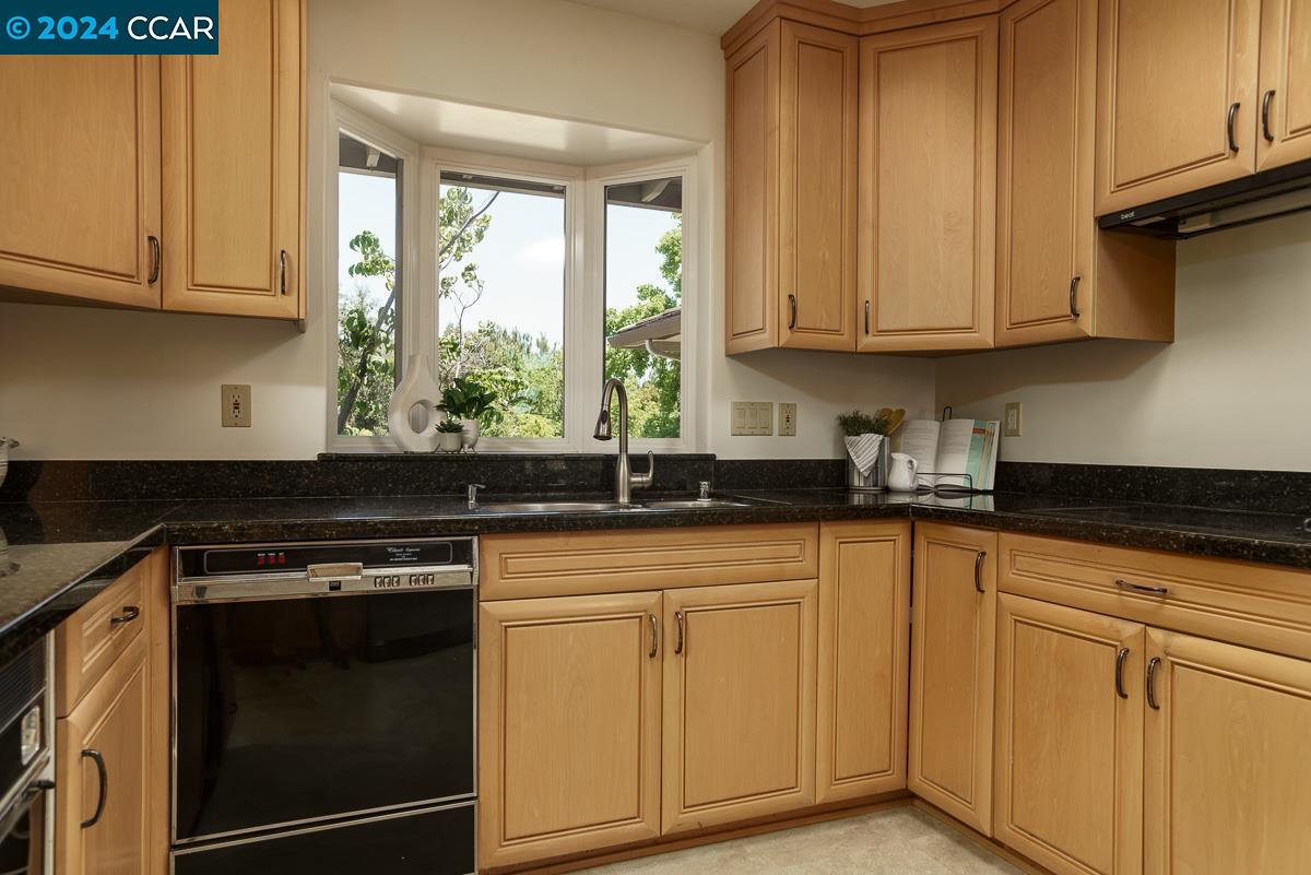 115 Allen Ct