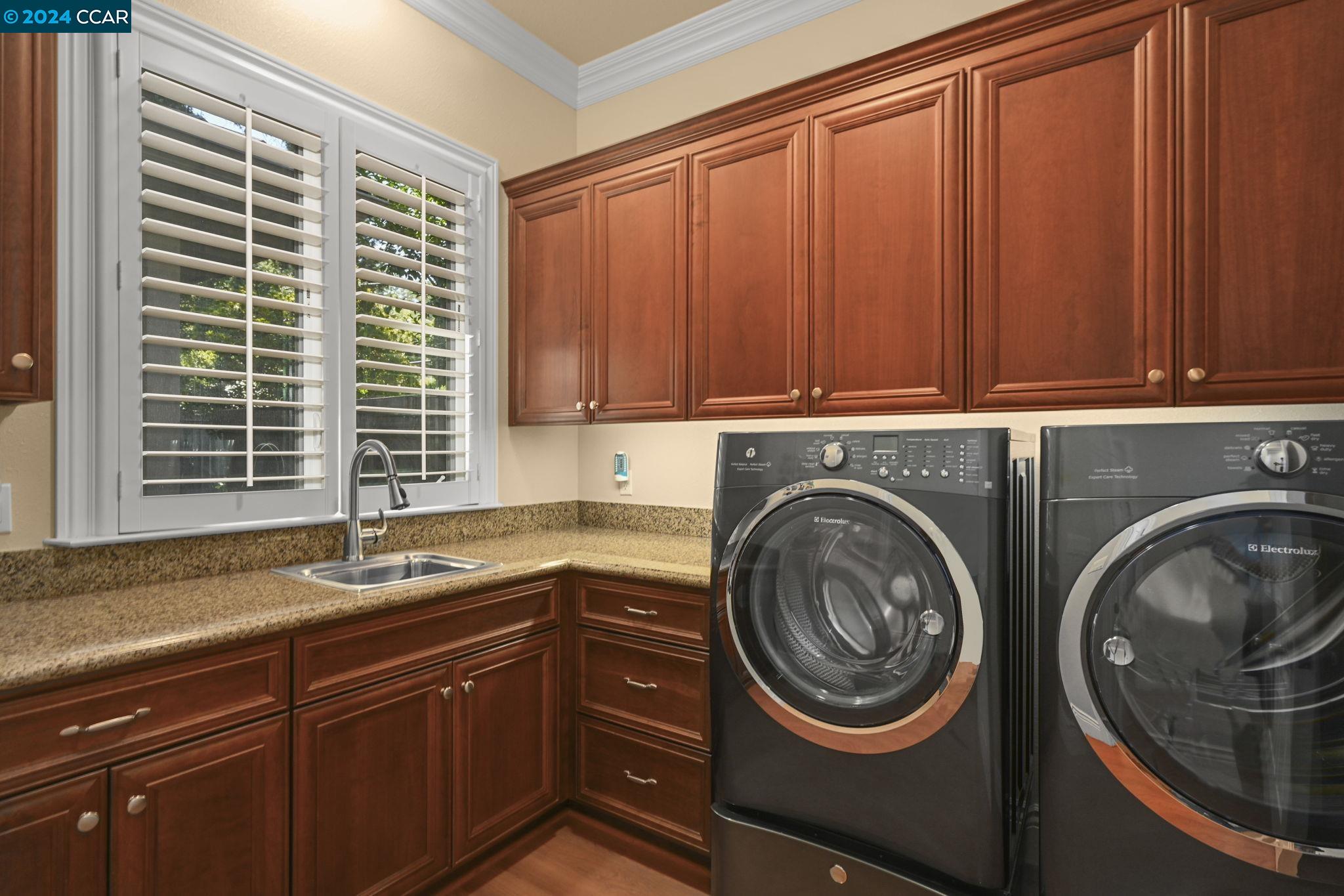 188 Castle Hill Ranch Rd