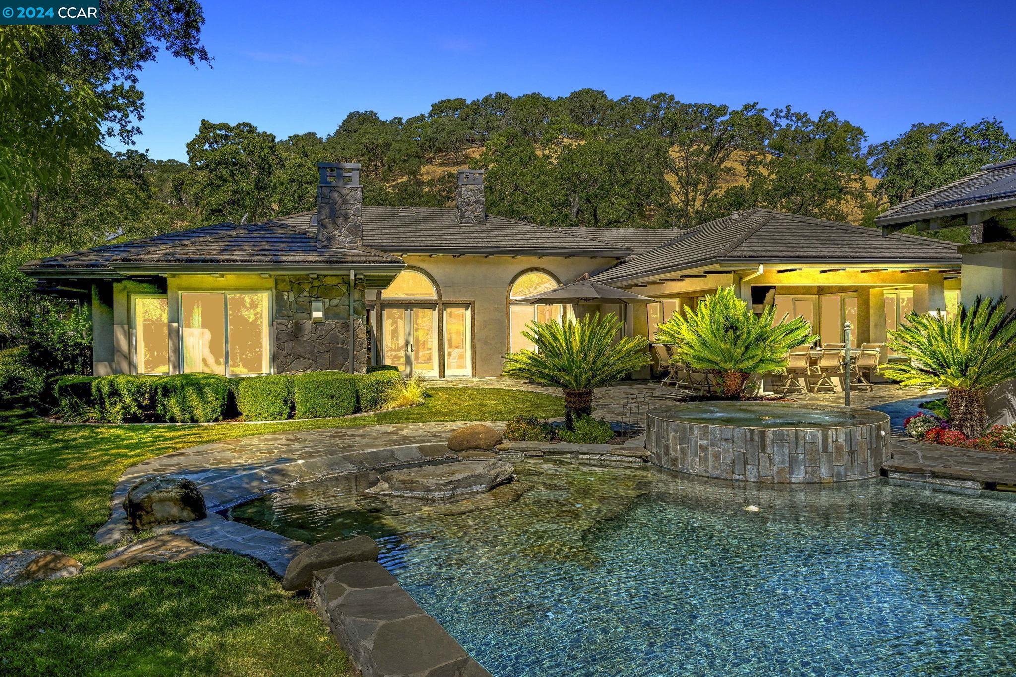 188 Castle Hill Ranch Rd