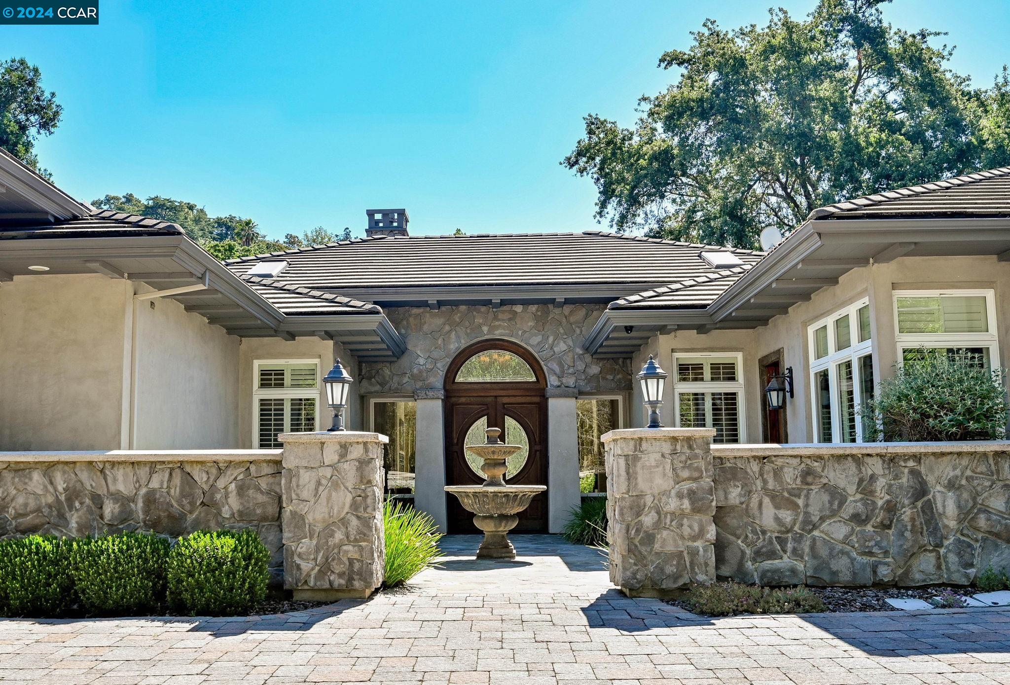 188 Castle Hill Ranch Rd