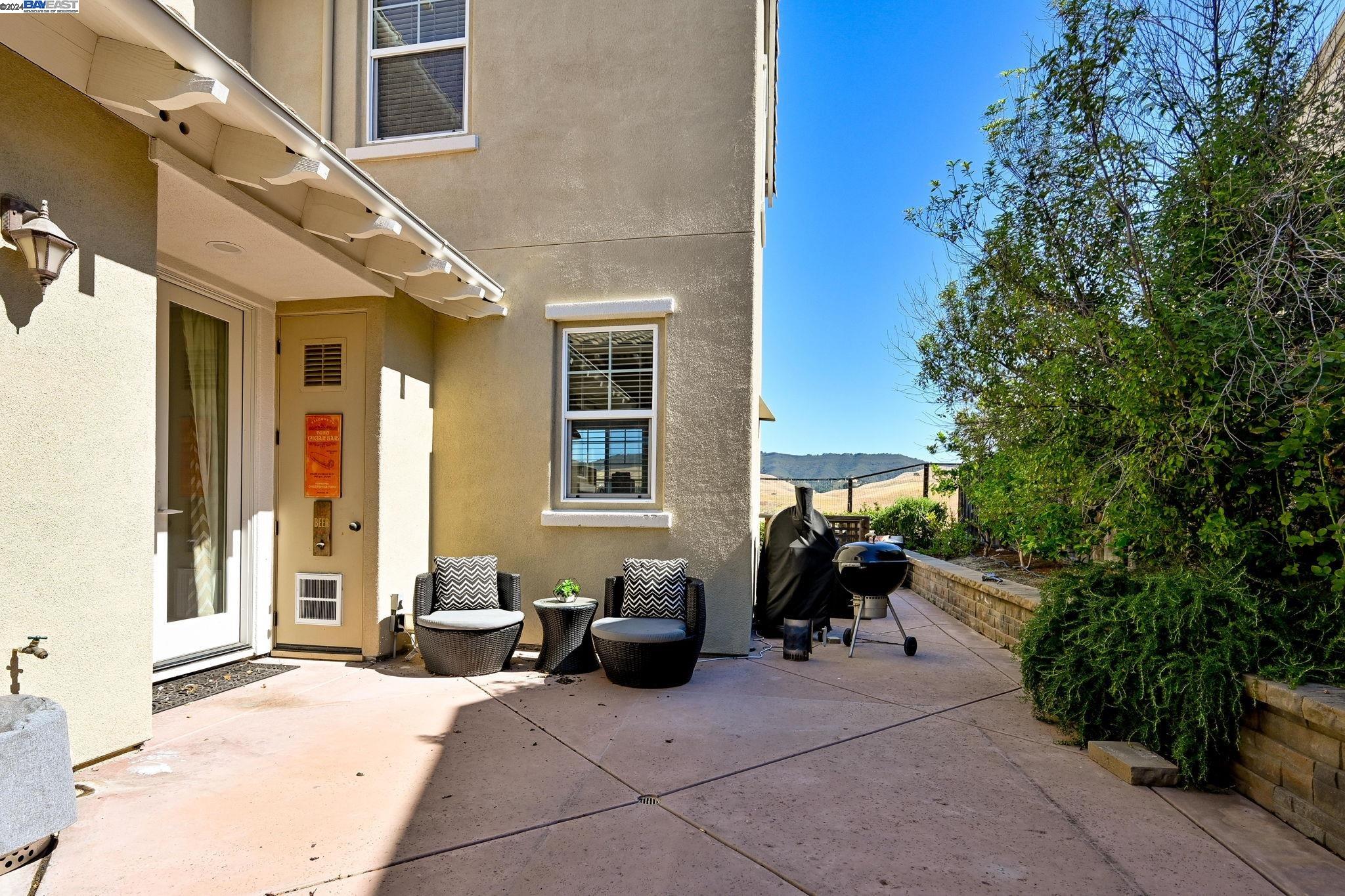 5386 Bengali St